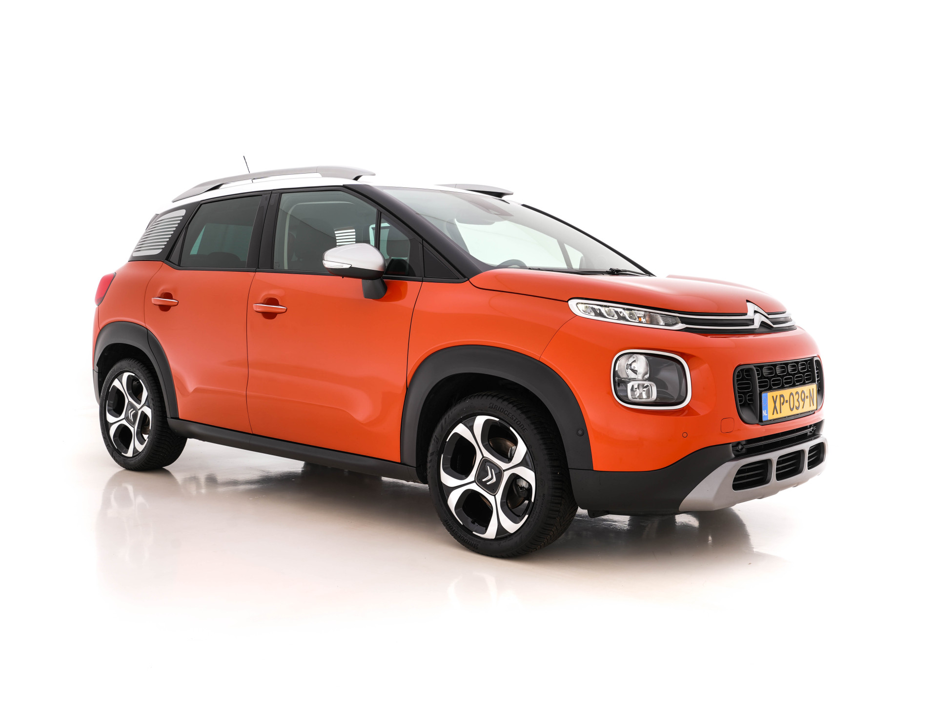 Citroën C3 Aircross 1.2 PureTech S&S Shine-Pack *NAVI-FULLMAP | LED-LIGHTS | APP.CONNECT | CAMERA | KEYLESS | DAB+ | ECC | PDC | CRUISE | TOWBAR | LANE-ASSIST | COMFORT-SEATS | 17"ALU*