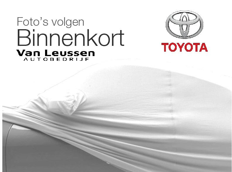 Toyota Corolla Touring Sports Hybrid 140 Dynamic NL-AUTO STOELVERW KEYLESS GETINT GLAS PARK-SENSOREN BI-LED NAVI