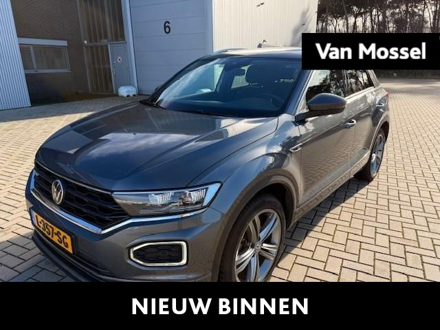 Volkswagen T-Roc 1.5 TSI Sport Business R | Automaat | Navigatie | Panorama dak | 18 Inch Velgen | Camera | Parkeersensoren | Stoel verwarming |