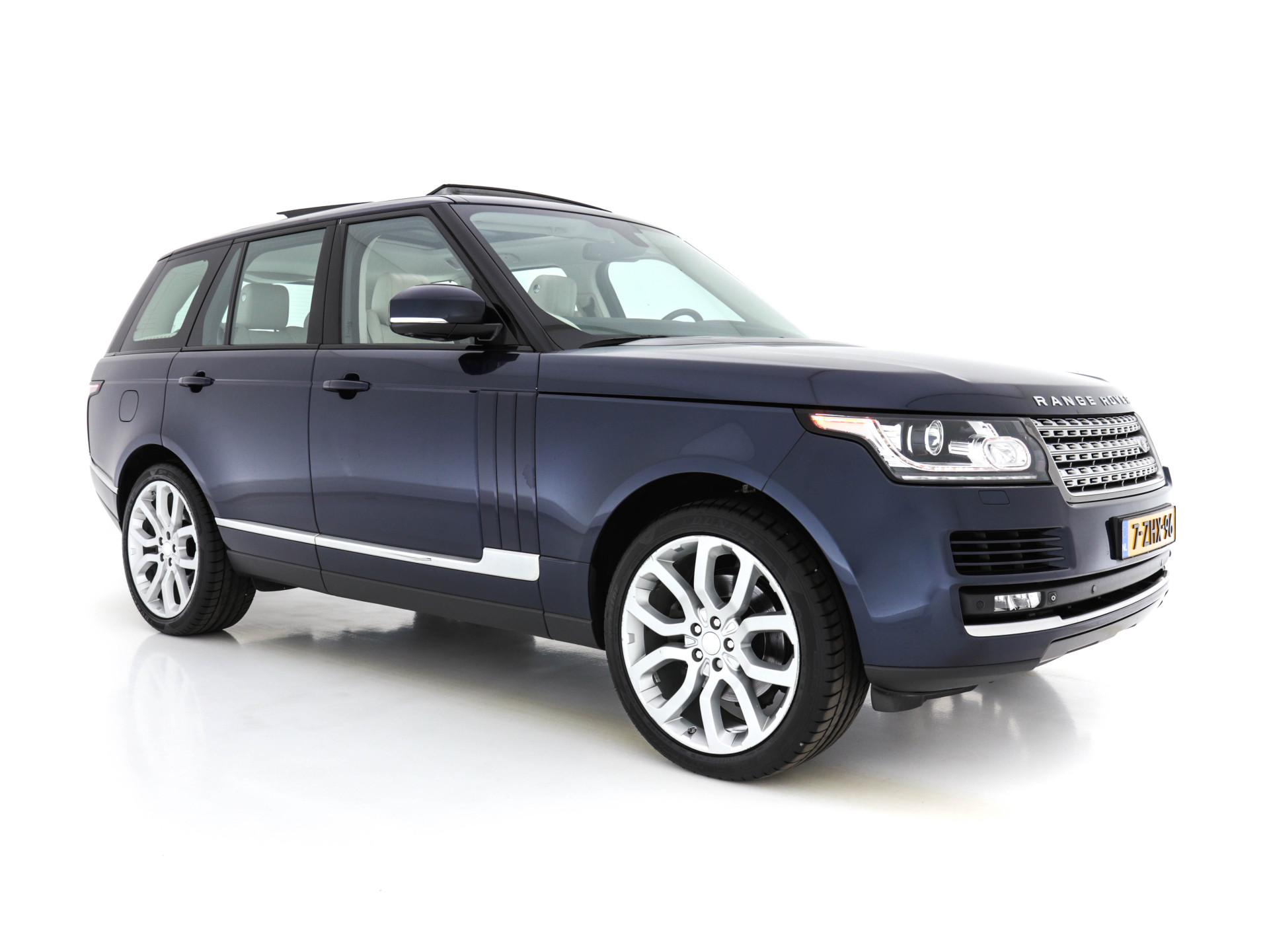 Land Rover Range Rover 3.0 TDV6 Vogue Aut. *PANO | VOLLEDER | NAVI-FULLMAP | VIRTUAL-COCKPIT | SURROUND-VIEW | BI-XENON | MERIDIAN-AUDIO | MEMORY | AIR SUSPENSION*