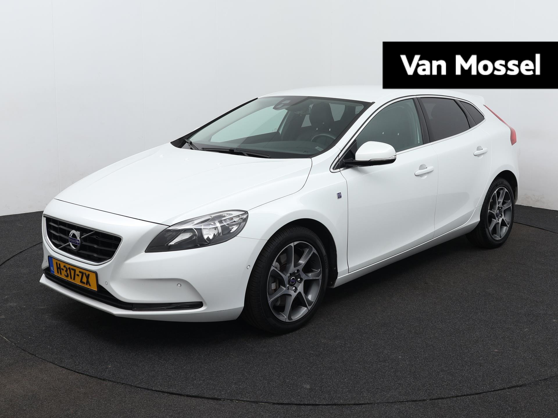 Volvo V40 1.5 T3 Ocean Race | Automaat | LMV | Climate control | Navigatie | Leder