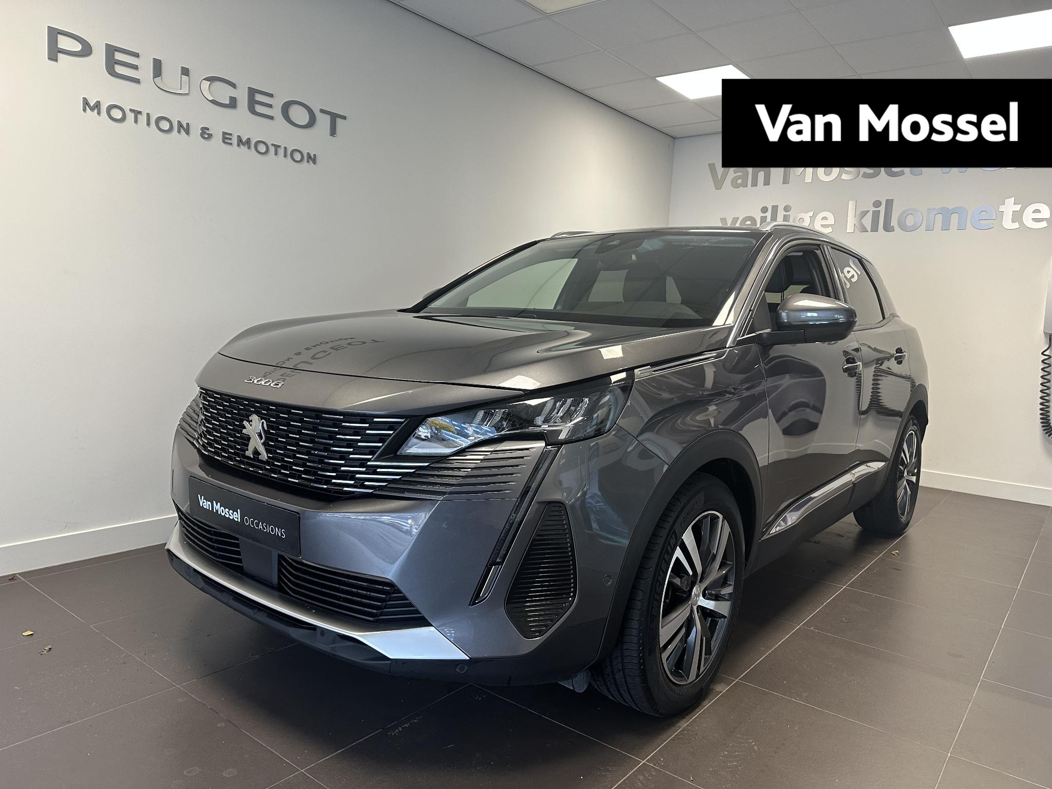 Peugeot 3008 1.2 PureTech Blue Lease Allure | Nav | Camera | Elek. Achterklep | 18' Inch Lichtmetalen velgen |