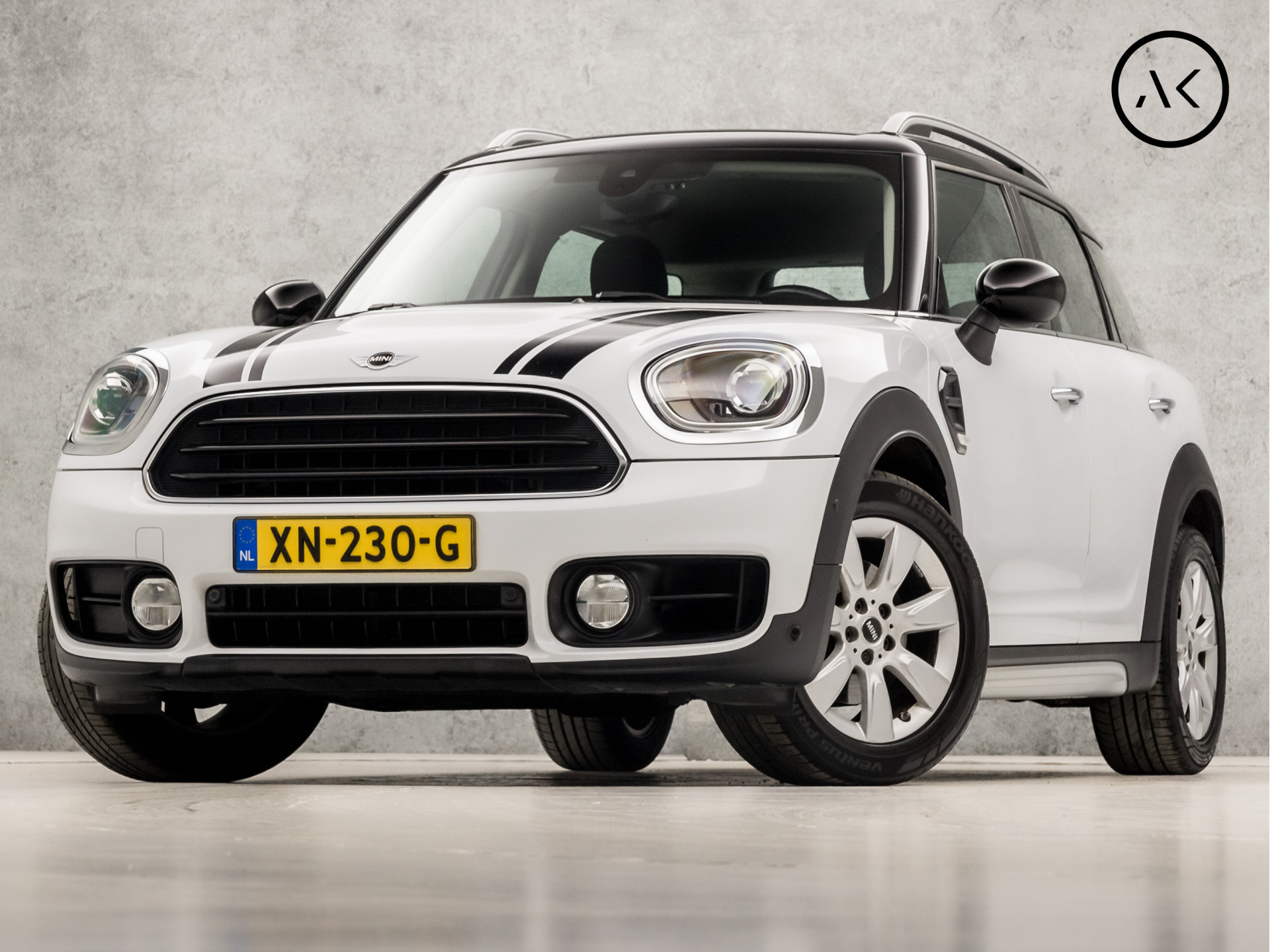 MINI Countryman Mini 1.5 Cooper Chili Sport Automaat (NAVIGATIE, CLIMATE, LED KOPLAMPEN, PARKEERSENSOREN, SPORTSTOELEN, CRUISE, DAKRAILS, NIEUWSTAAT)