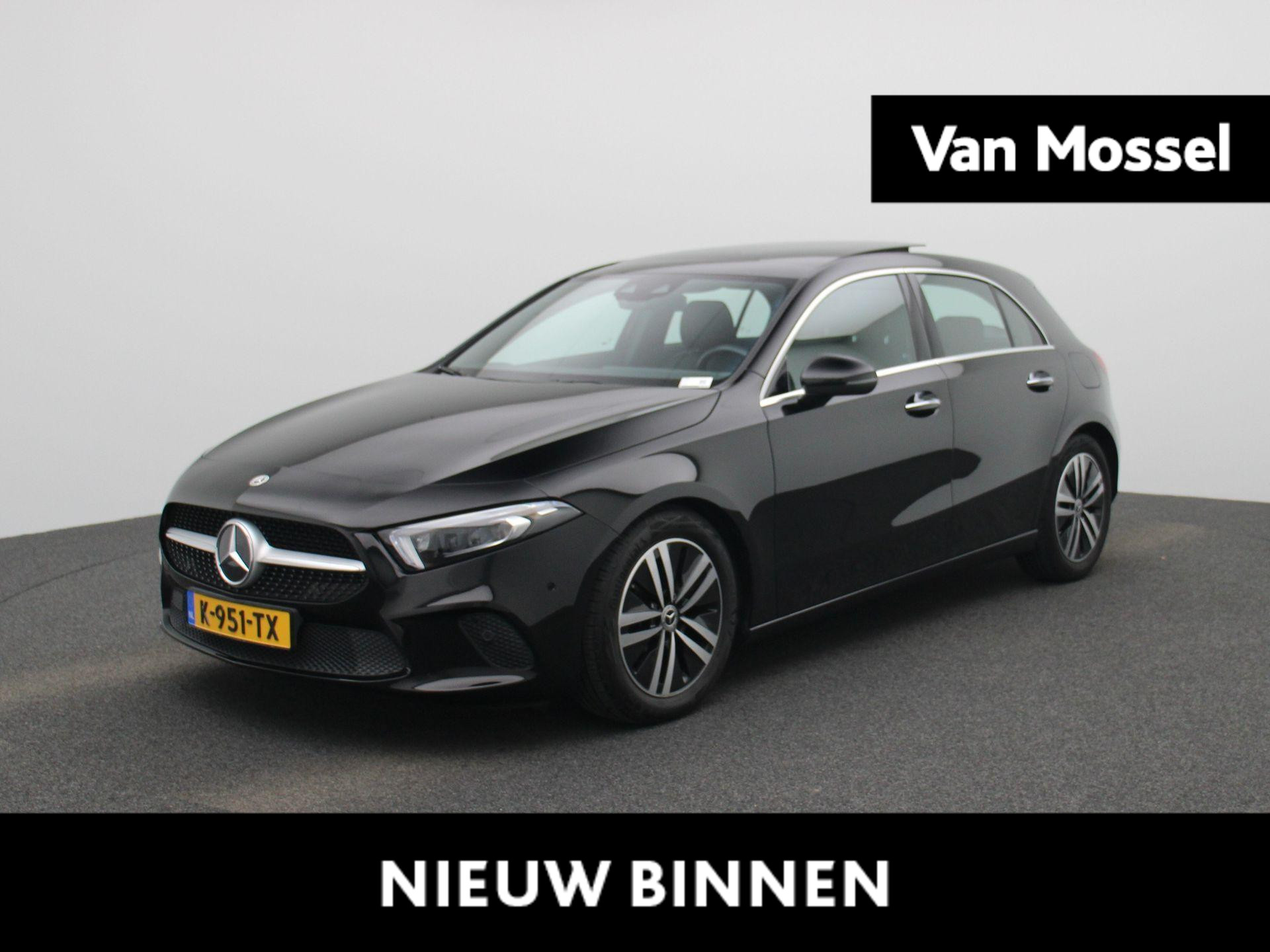 Mercedes-Benz A-Klasse 180 Business Solution Luxury | Automaat | DAB | Camera | Panorama dak | Navigatie | Parkeer sensoren | Leder | Stoel verwarming |