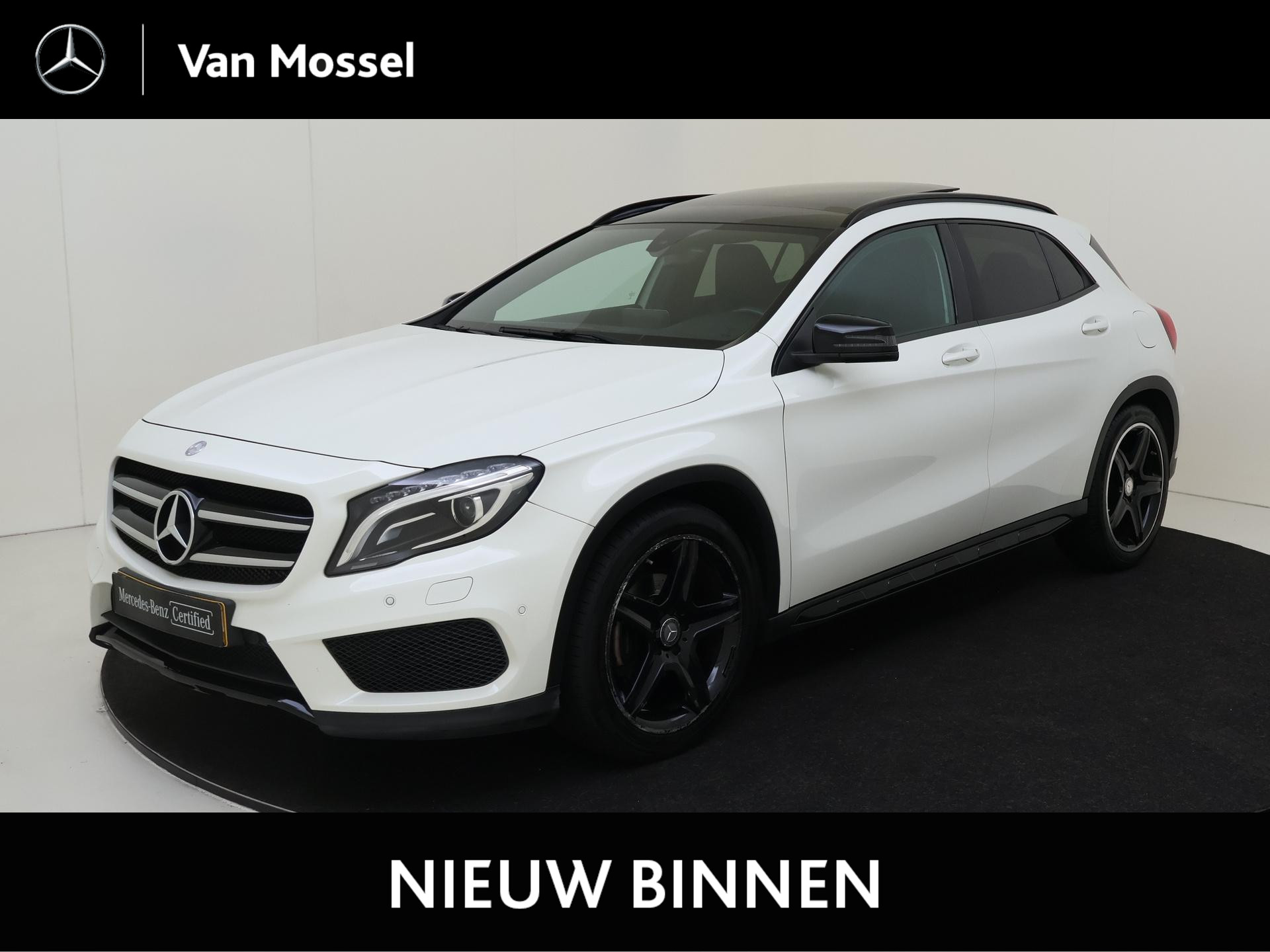 Mercedes-Benz GLA 180 Ambition /AMG /Panoramadak / Night pakket/ 40.384KM!