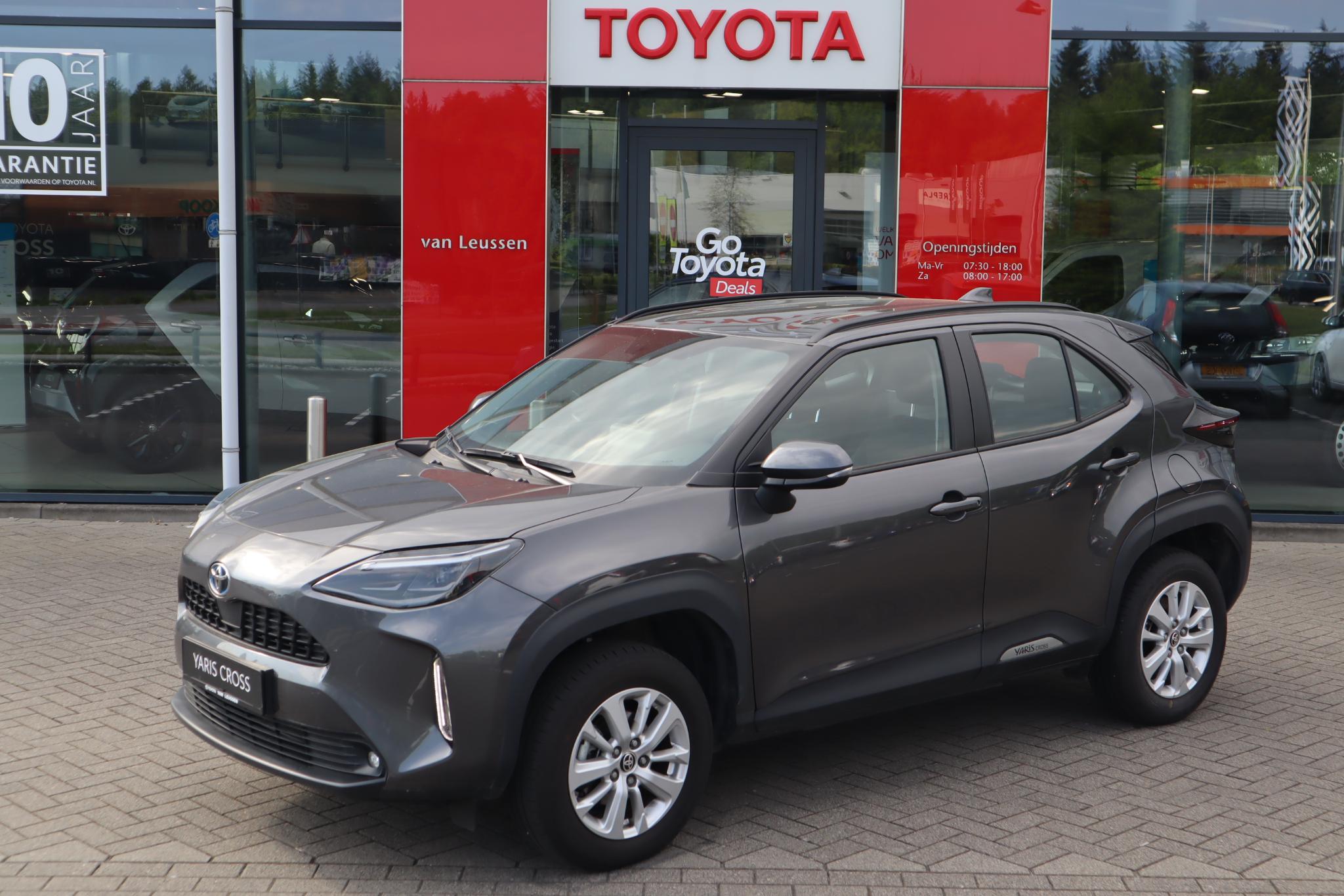 Toyota Yaris Cross 1.5 HYBRID 115 DYNAMIC APPLE/ANDROID STUUR+STOELVERW. HEAD-UP NAVI EL-ACHTERKLEP KEYLESS