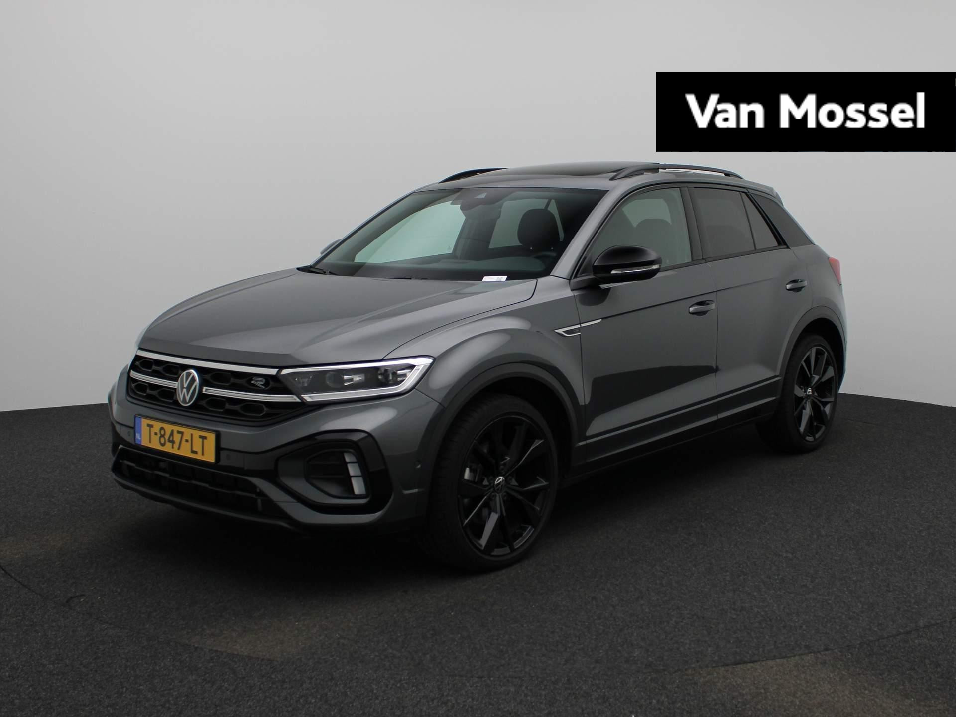 Volkswagen T-Roc 1.5 TSI R-Line Automaat | Navigatie | Airco | Schuifdak | Trekhaak |  Parkeersensoren | 19 Inch Zwarte Velgen | LED | Black Style pakket |