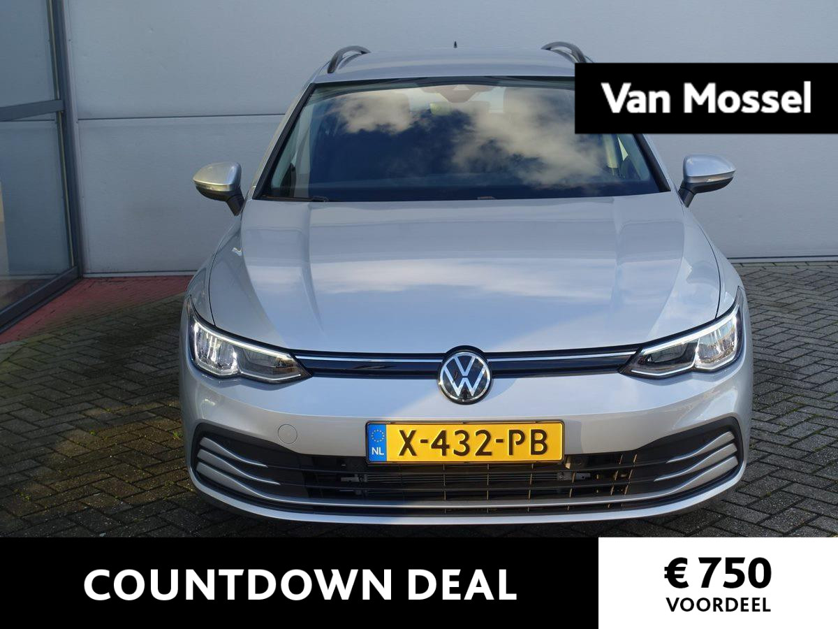 Volkswagen Golf Variant 1.5 TSI Life Business 131 PK | Navigatie | Apple Carplay | Trekhaak | Ergo-Active Bestuurdersstoel | Adaptive Cruise Control | Parkeersensoren | Sfeerverlichting |