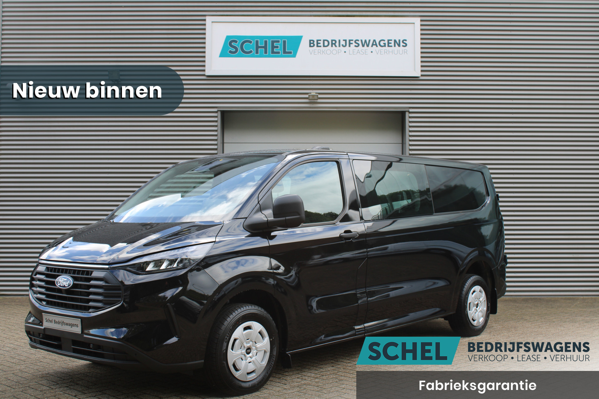 Ford Transit Custom 320 2.0 TDCI L2H1 Trend DC 136pk - Carplay - Android - Camera - Trekhaak - LED koplampen - Stoelverwarming - Draadloos laden - Rijklaar