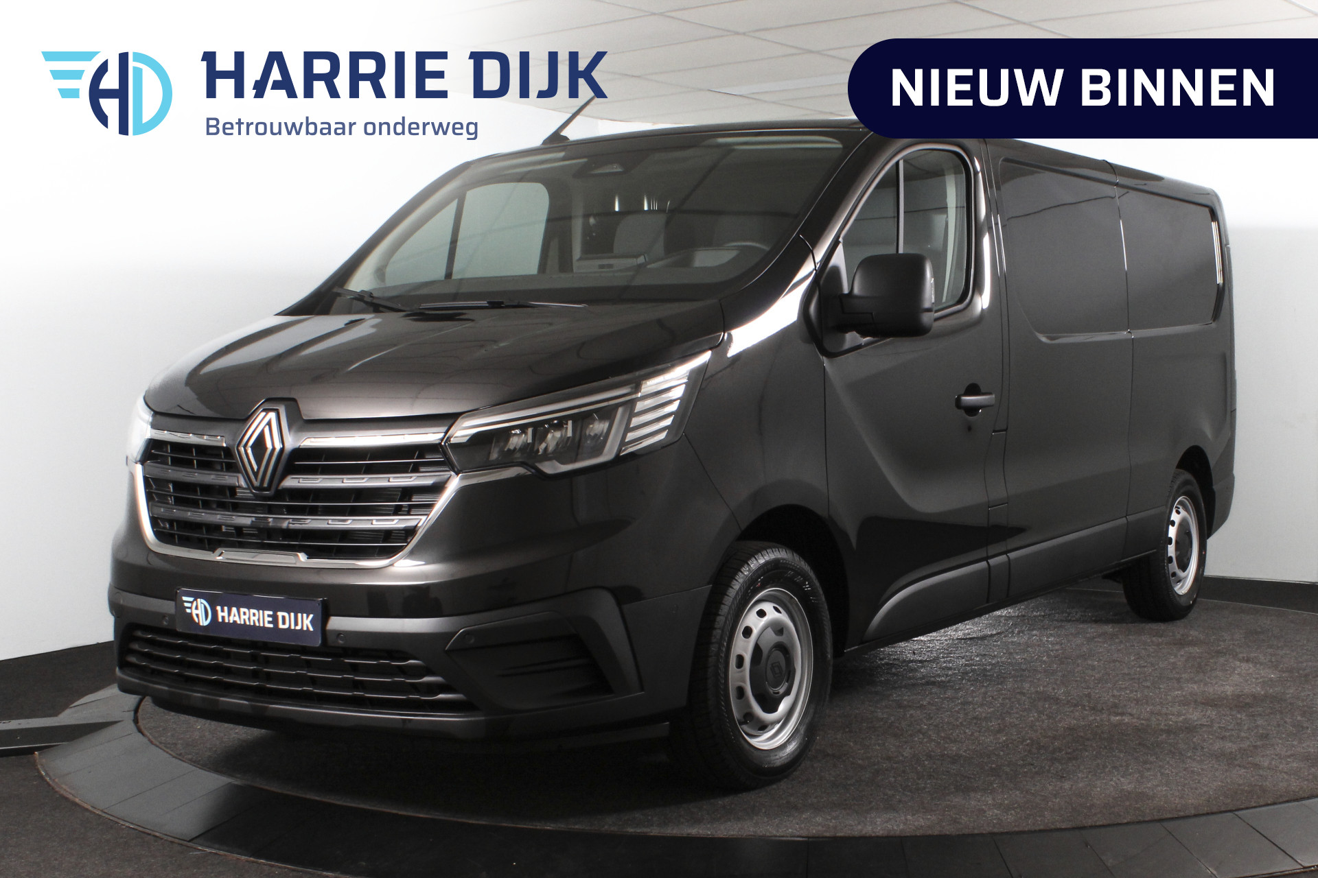 Renault Trafic 2.0 dCi 150 PK T30 L2H1 Comfort - Automaat | Cruise | Camera | PDC | NAV + App. Connect | Airco | 4-seizoens banden | LED | 7693