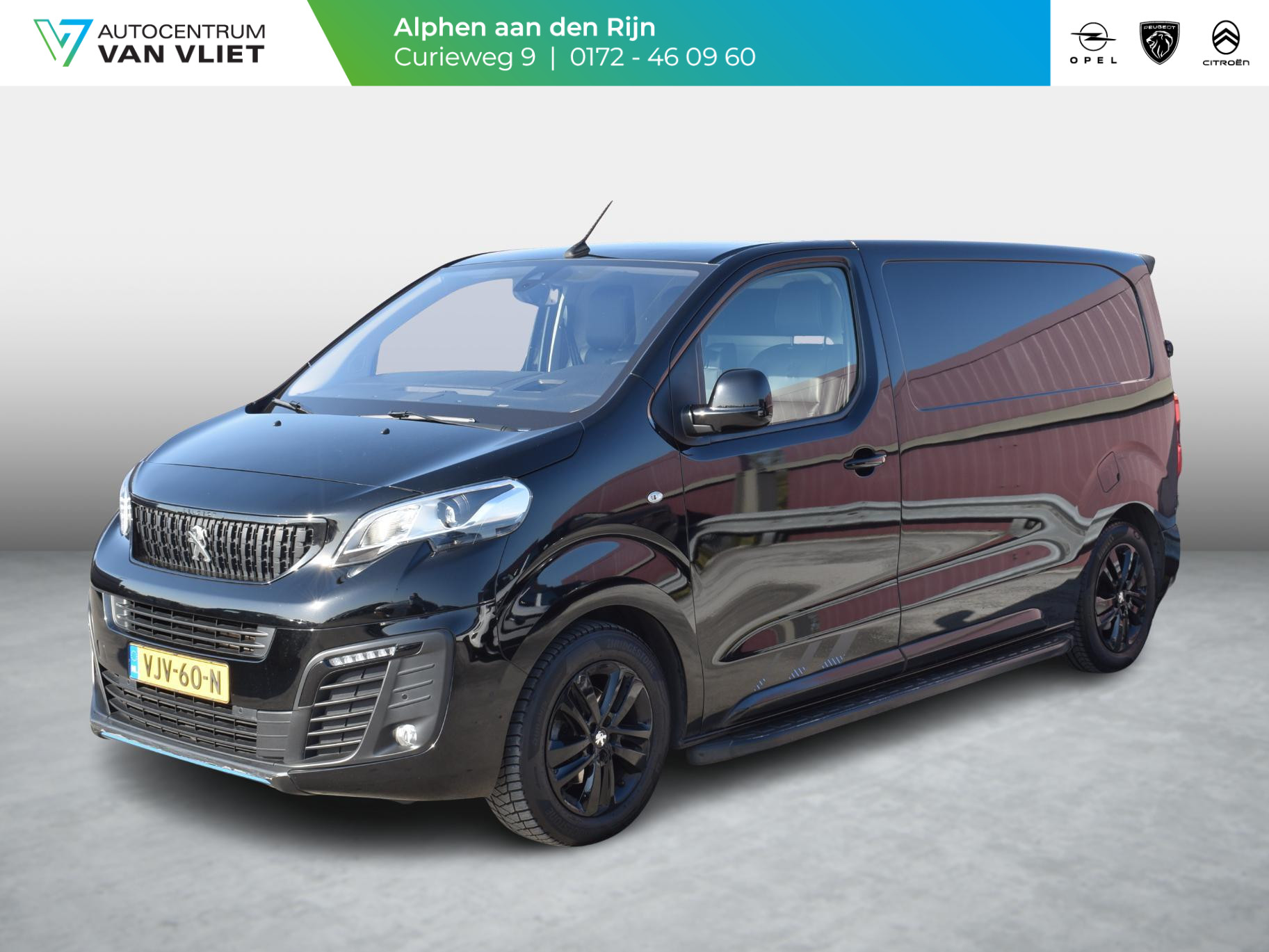 Peugeot Expert 2.0 BlueHDI 180 Standard Sport AUTOMAAT | LEREN BEKLEDING | LAADRUIMTEBETIMMERING | NAVIGATIE | CARPLAY | STOELVERWARMING | E.C.C. |