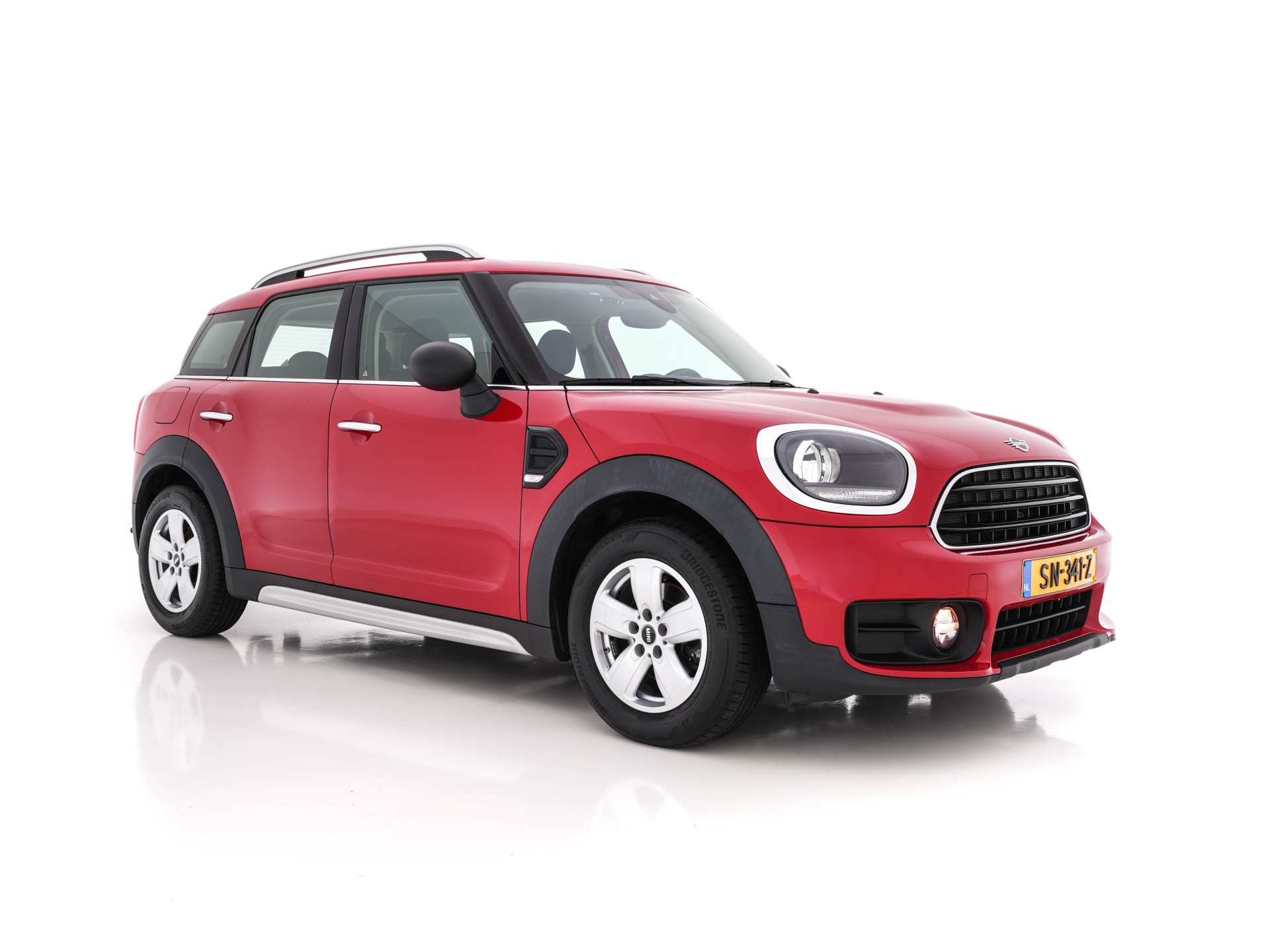 MINI Countryman Mini 1.5 One *AIRCO | CRUISE | PDC | APP-CONNECT | AMBIENT-LIGHT | COMFORT-SEATS | 16"ALU*
