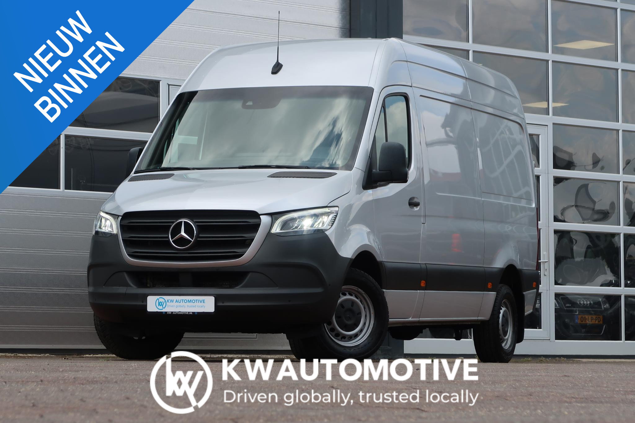 Mercedes-Benz Sprinter 317 1.9 CDI L2H2 AUT/ CAMERA/ LED/ CRUISE/ CLIMA/ MBUX