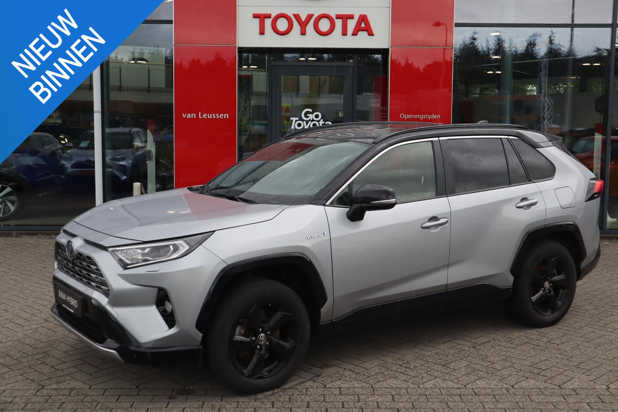 Toyota RAV4 2.5 HYBRID AWD BI-TONE APPLE/ANDROID AFN-TREKHAAK BLISS STOEL/STUURVERW. 360GR-CAMERA