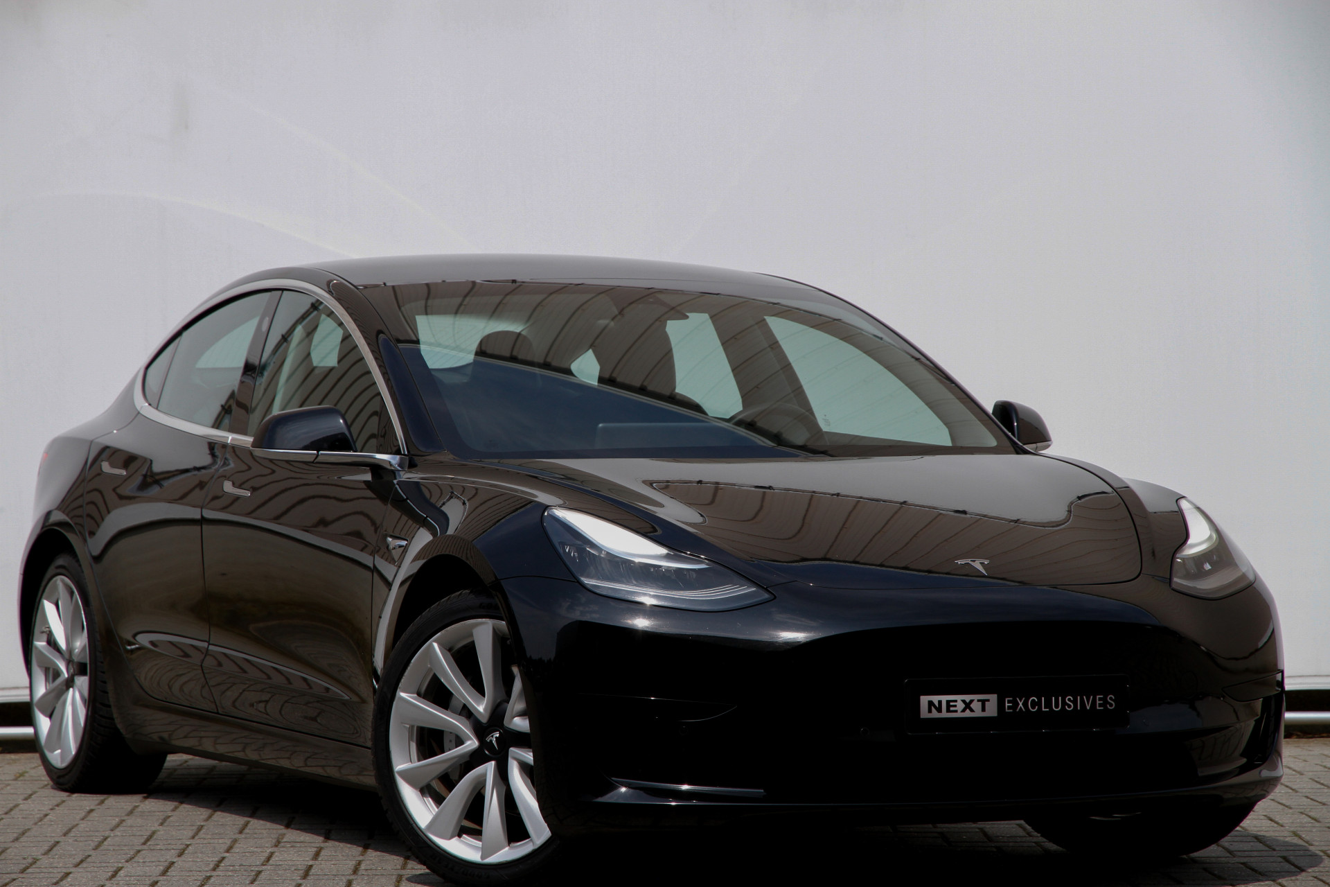 Tesla Model 3 Standard RWD Plus 60 kWh | BTW | Autopilot | ACC | Blindspot | 19 inch
