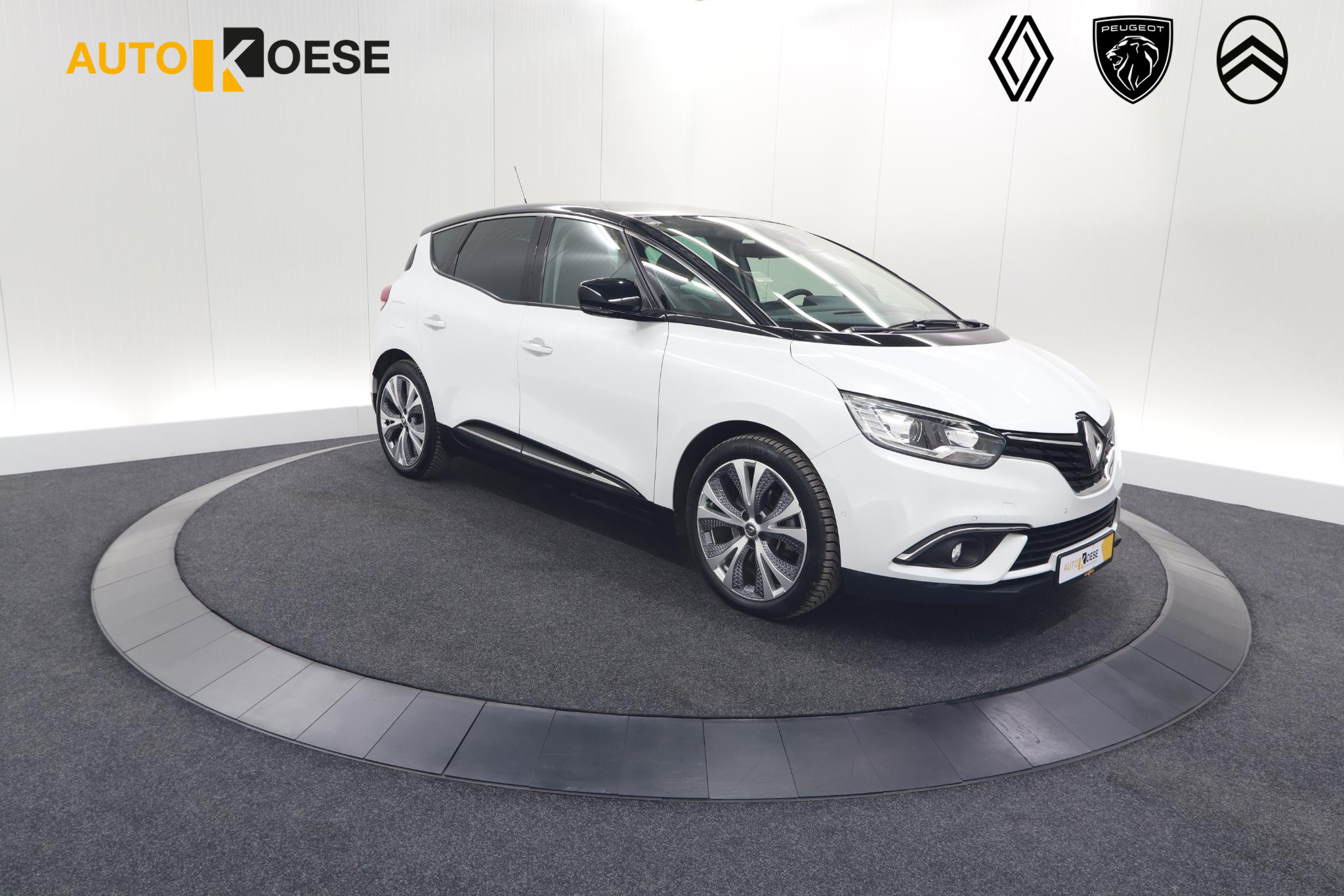 Renault Scénic TCe 140 EDC Intens | Trekhaak | Camera | Dodehoekdetectie | Apple Carplay