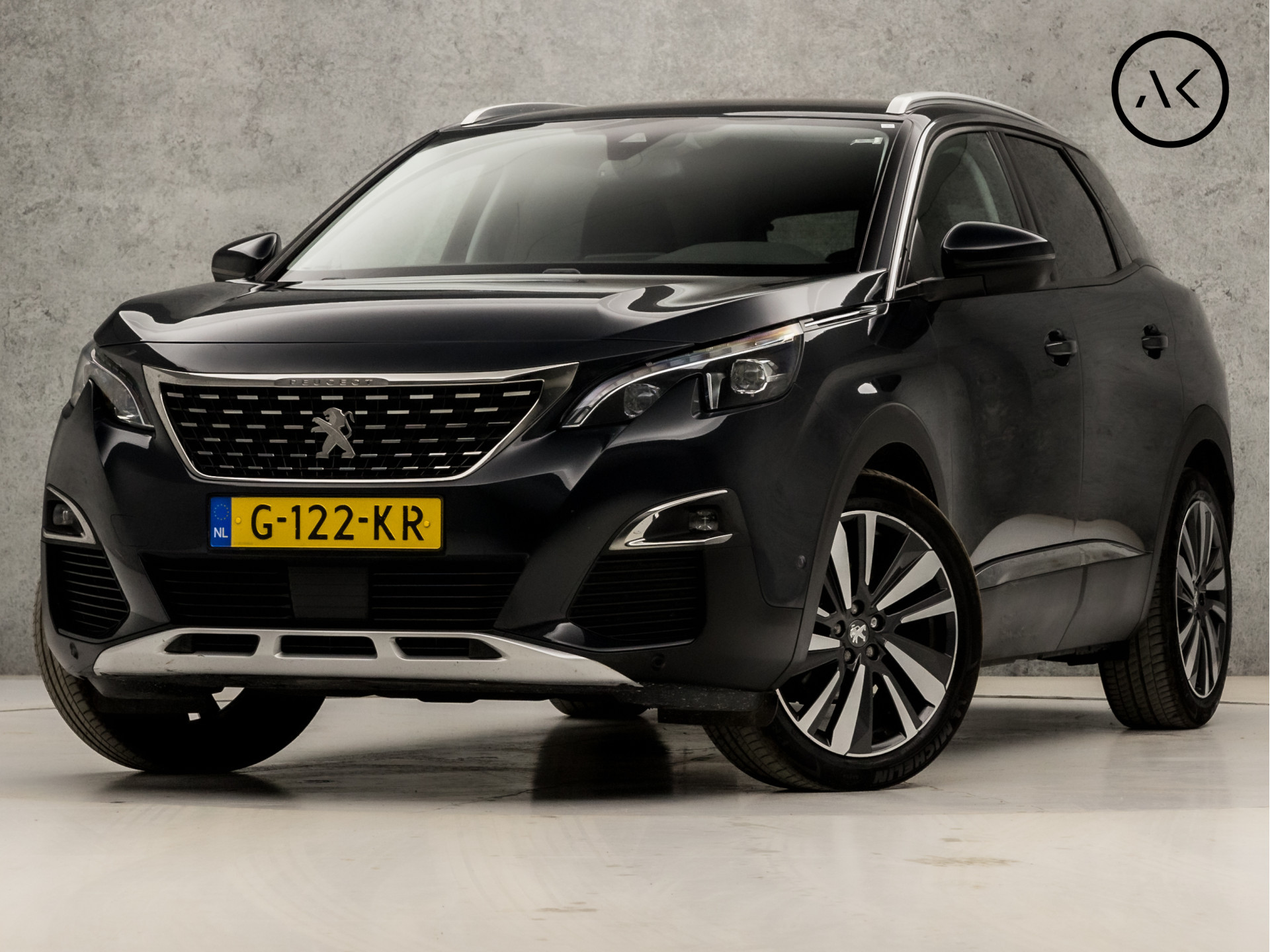 Peugeot 3008 1.2 PureTech Premium Sport (APPLE CARPLAY, GROOT NAVI, 360 CAMERA, ADAPTIVE CRUISE, LED KOPLAMPEN, KEYLESS, SPORTSTOELEN, GETINT GLAS, LEDER, TREKHAAK, NIEUWE APK, ELEK ACHTERKLEP, NIEUWSTAAT)