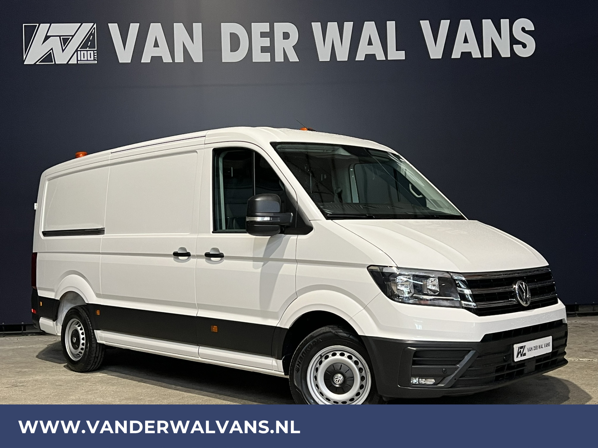 Volkswagen Crafter 2.0 TDI 141pk L3H2 L2H1 Euro6 Airco | Apple Carplay | Cruisecontrol Android Auto, Parkeersensoren, Stoelverwarming, Bijrijdersbank, 3000kg trekvermogen