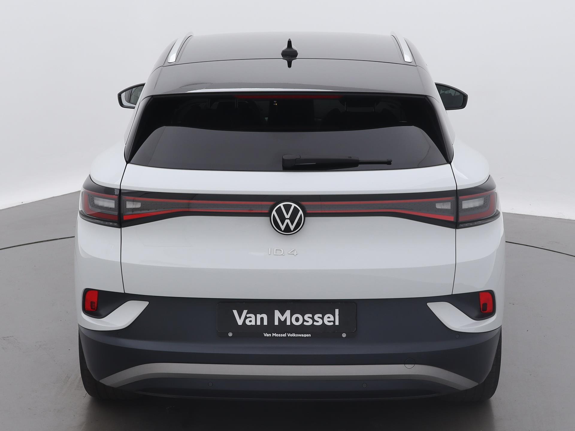 Volkswagen ID.4 First 77 kWh 8% BIJTELLING | NAVIGATIE | CAMERA | WARMTEPOMP | PARKEERSENSOREN | STOELVERWARMING | ADAPTIVE CRUISE CONTROL | AUTO CLIMATE CONTROL | RIJPROFIELEN
