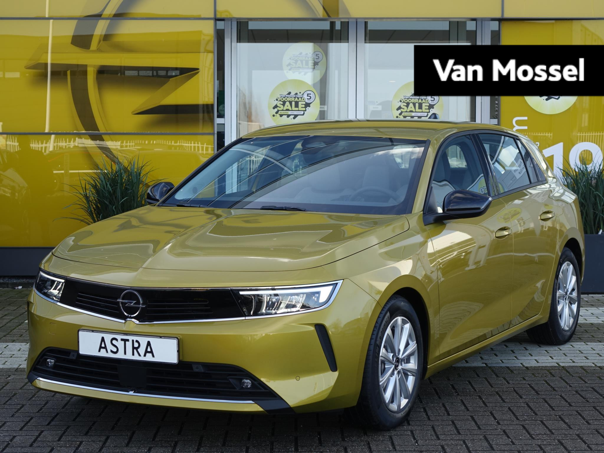 Opel Astra 1.2 Edition || VAN MOSSEL VOORRAADVOORDEEL ||
