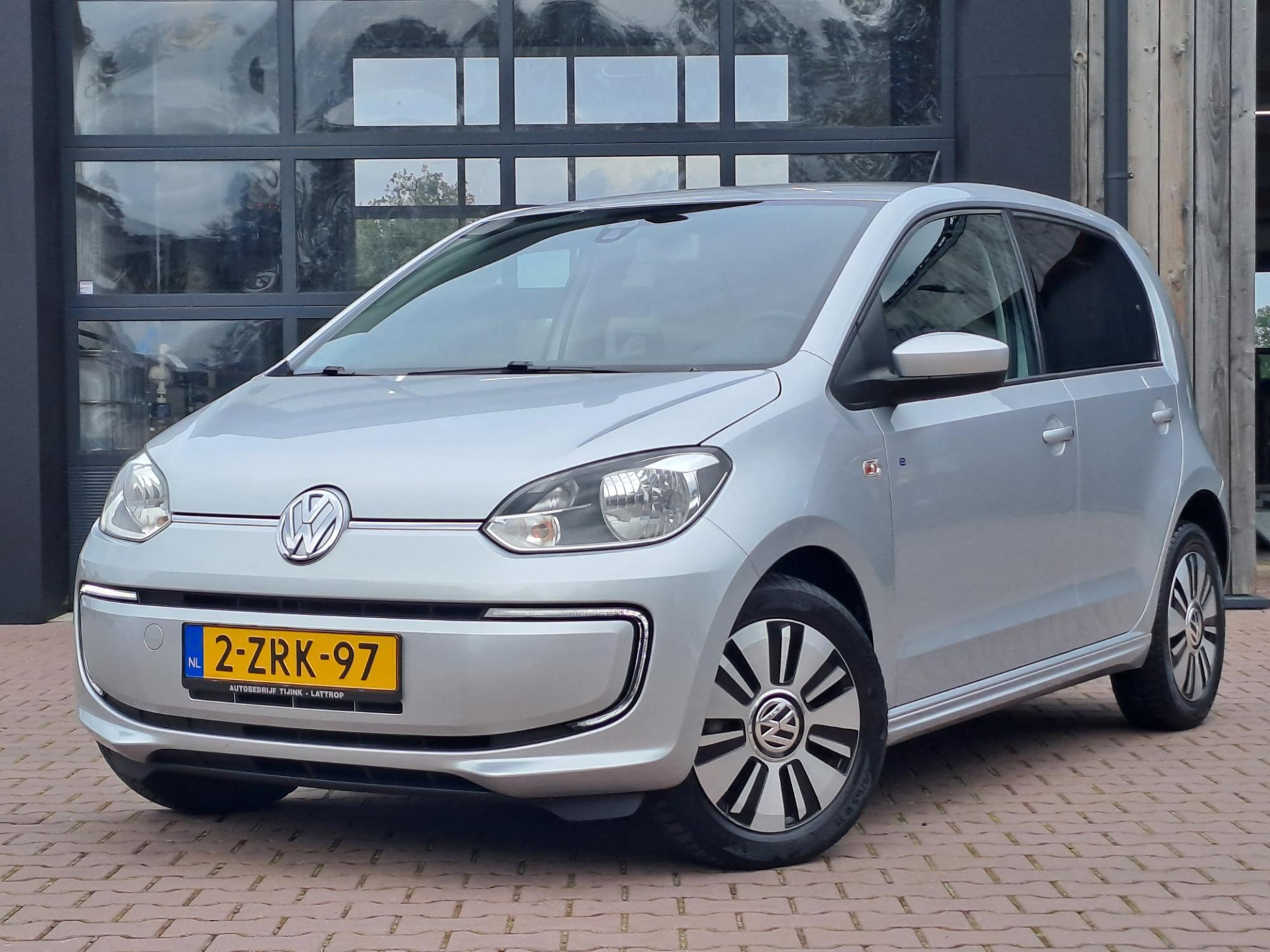 Volkswagen e-up! | Airco | Navigatie | Stoelverwarming | Volledig elektrisch |