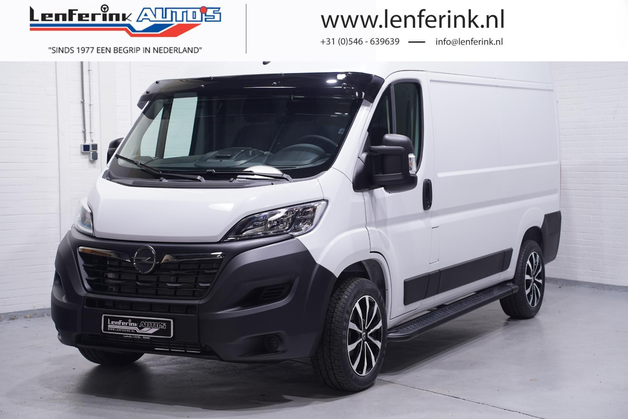 Opel Movano 2.2D 140 pk L2H2 Black&White Edition Navi Va 389,- p.mnd, 18" LMV, Treeplanken, Camera, Cruise, Nieuw, 3-Zits