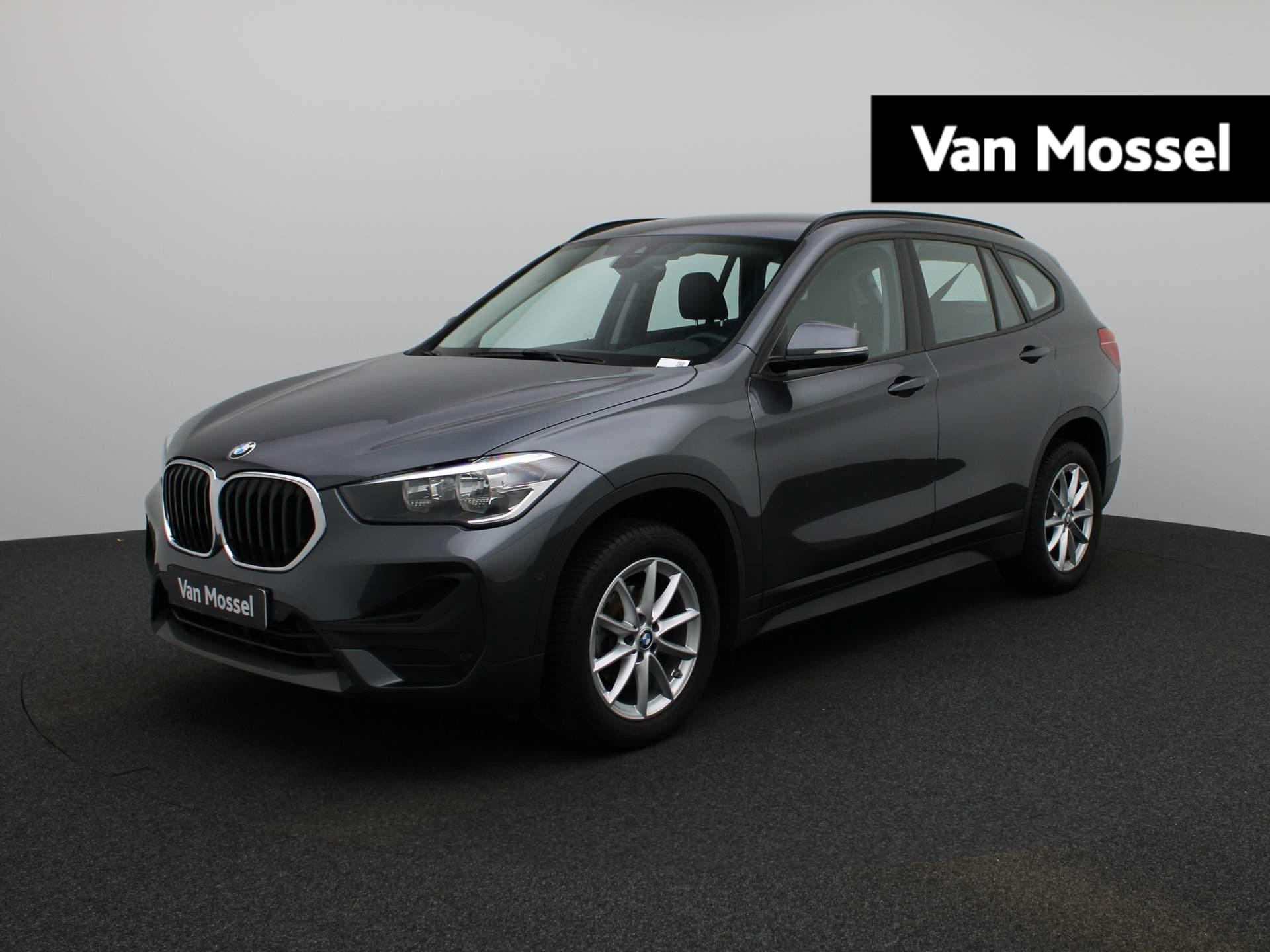 BMW X1 sDrive16d Executive | APPLE CARPLAY | AUTOMAAT | LEDER | NAVIGATIE | CLIMATE CONTROL | ELEKTRISCHE ACHTERKLEP | CRUISE CONTROL |