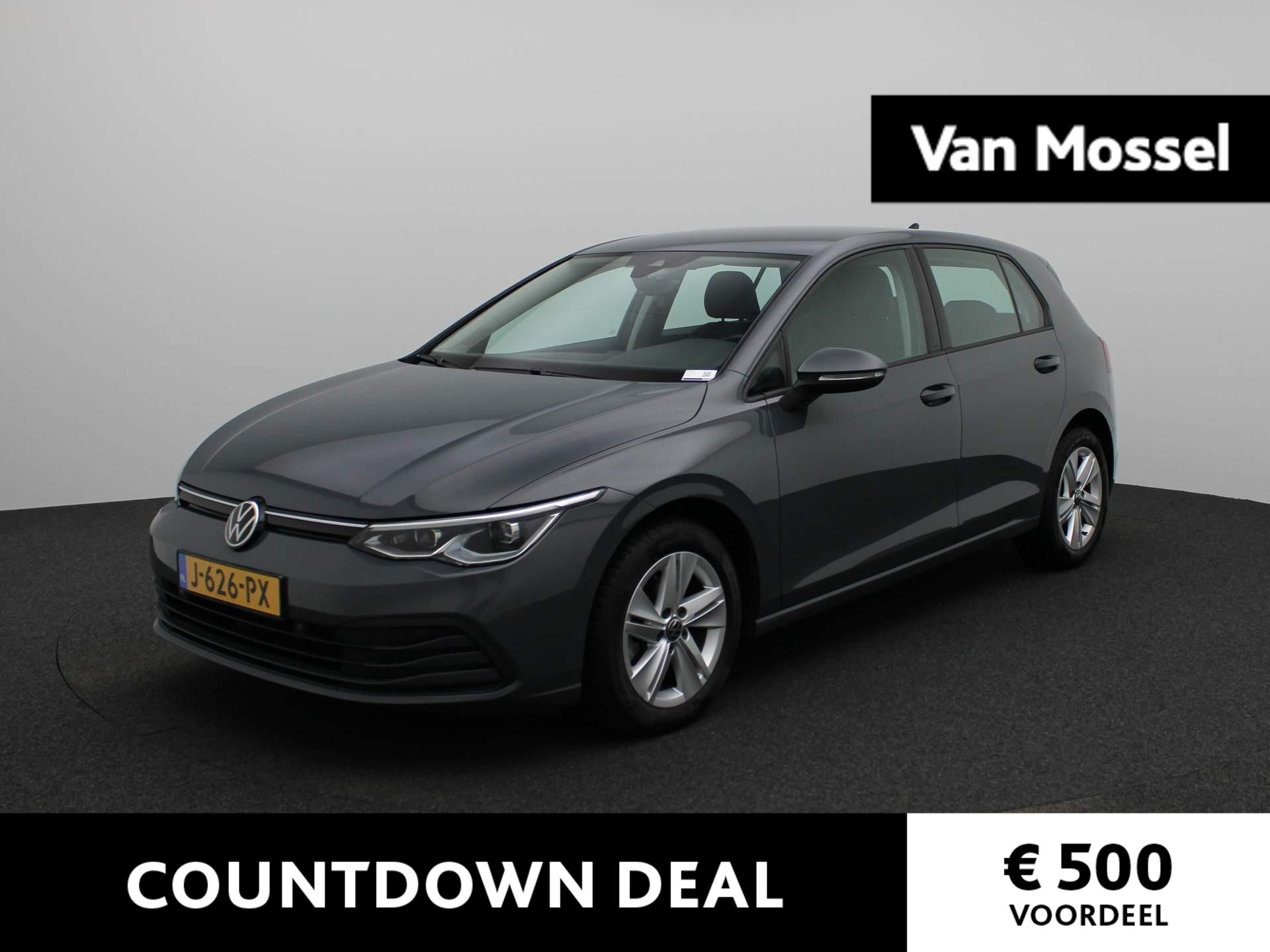 Volkswagen Golf 1.5 TSI Life Business 131 PK | Apple Carplay | Dodehoeksensoren | Ergo-Active Voorstoelen | Masssagefunctie | Rijstrookhulp | Sfeerverlichting | Navigatie |