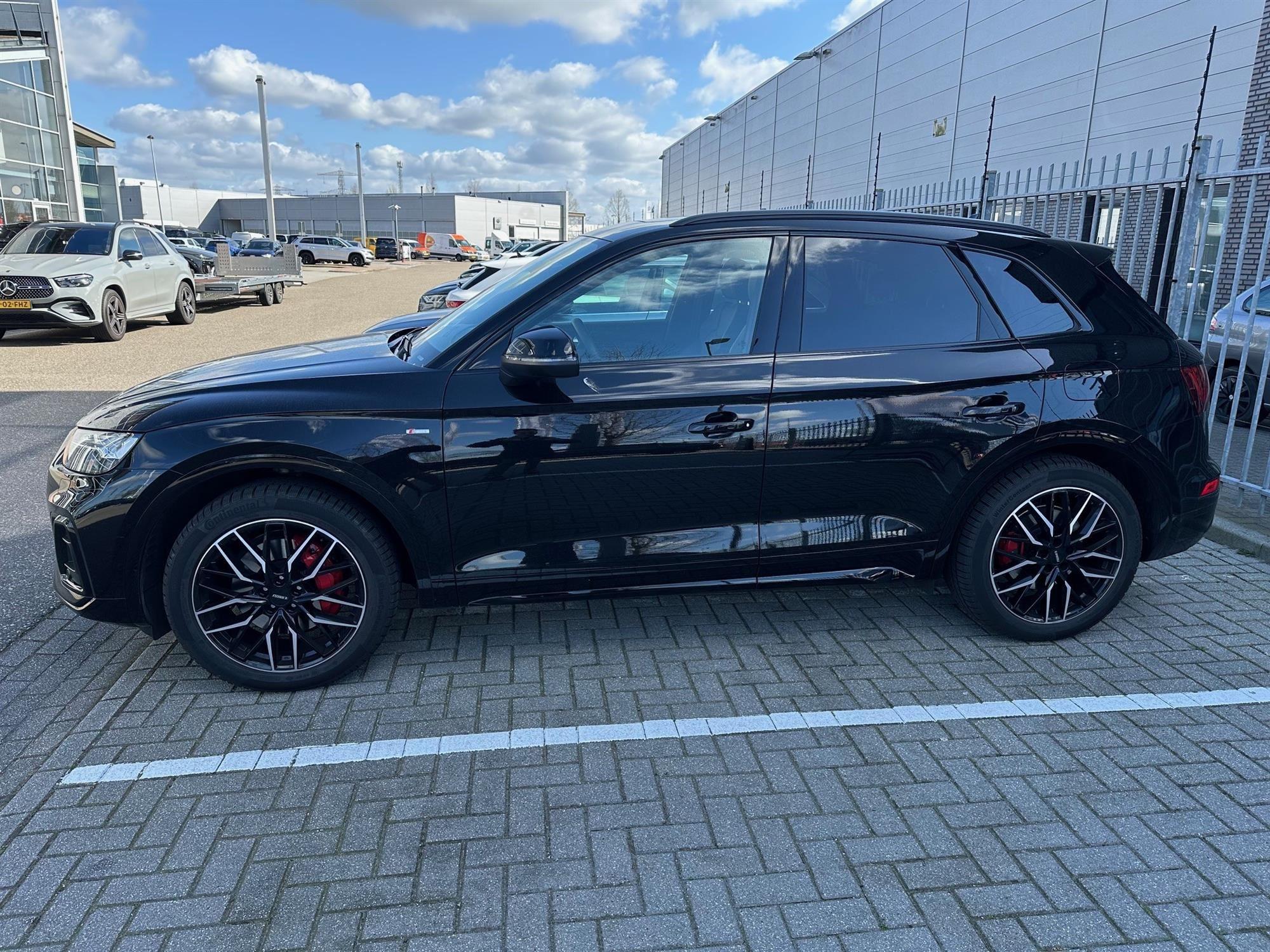 Audi Q5 50 TFSI e S edition Competition
