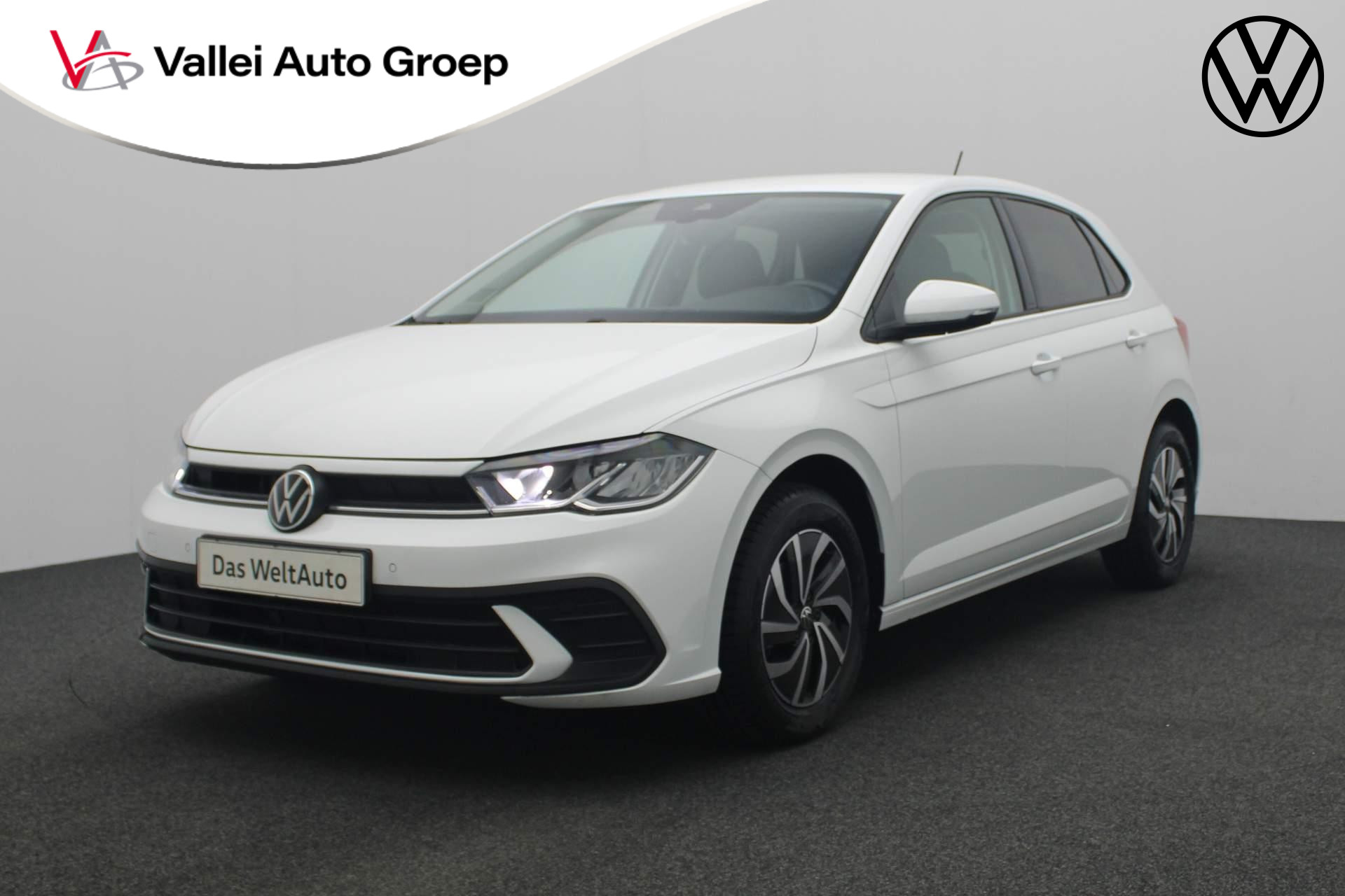 Volkswagen Polo 1.0 TSI 95PK Life | Parkeersensoren voor/achter | ACC | Clima | Apple Carplay / Android Auto | 15 inch | LED | Digital Cockpit