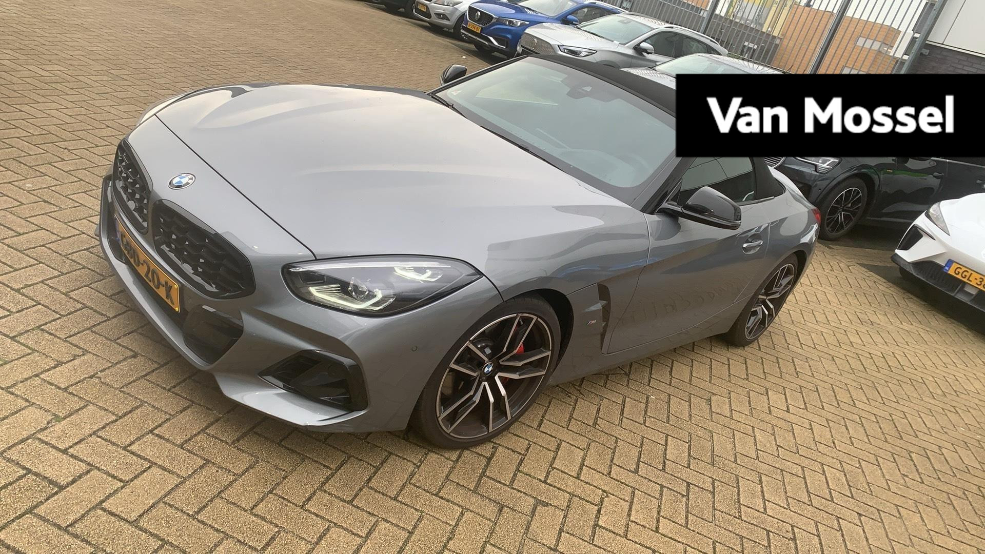 BMW Z4 Roadster sDrive30i Business Edition Plus M-PAKKET | EERSTE EIGENAAR | NDL GELEVERD | HARMAN KARDON | HEAD UP DISPLAY | 19" M-VELGEN | SHADOWLINE | MEMORY | ADAPT. CRUISE | CAMERA