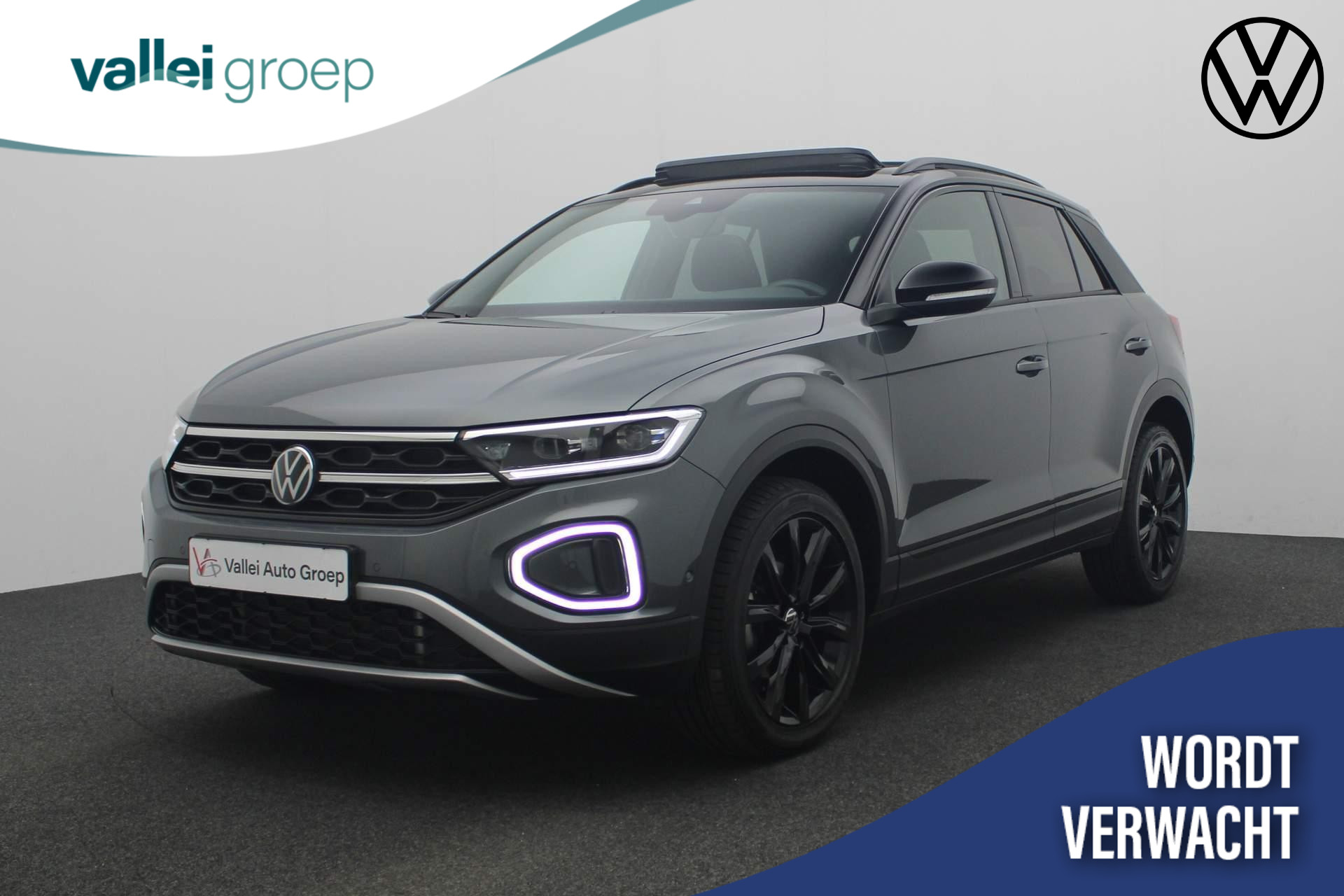 Volkswagen T-Roc 1.5 TSI 150PK DSG Style | Pano | Stoelverwarming | Camera | Navi | Massage | ACC | Keyless | Apple Carplay / Android Auto