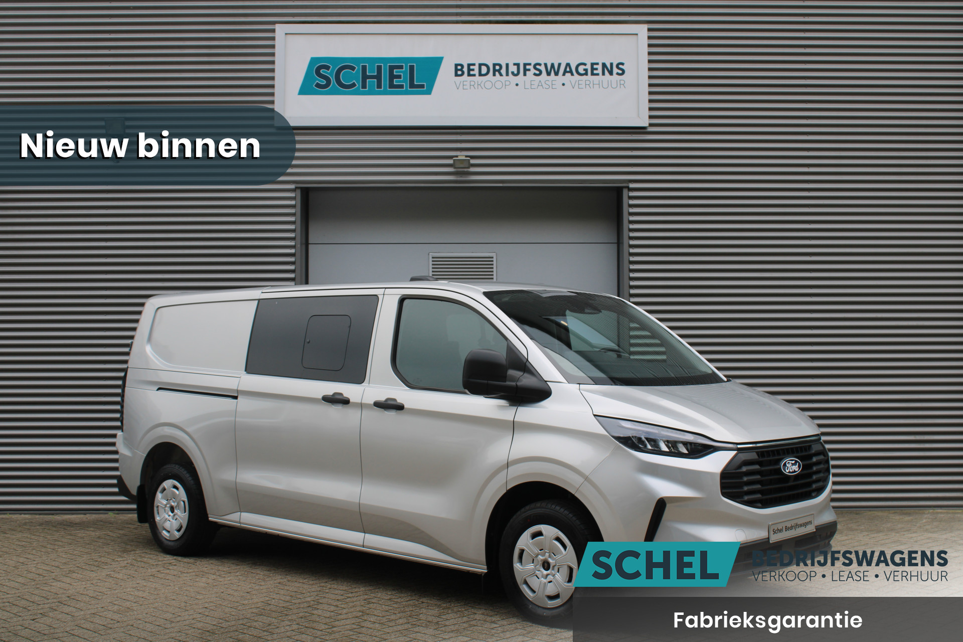 Ford Transit Custom 320 2.0 TDCI L2H1 Trend DC 136pk - Carplay - Android - Camera - Trekhaak - LED koplampen - Stoelverwarming - Rijklaar