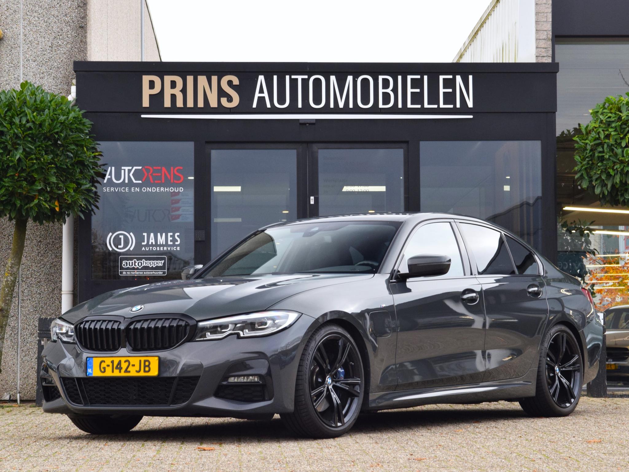 BMW 3 Serie 330e M-Sport|Leder|Carplay|HiFi|NL Auto