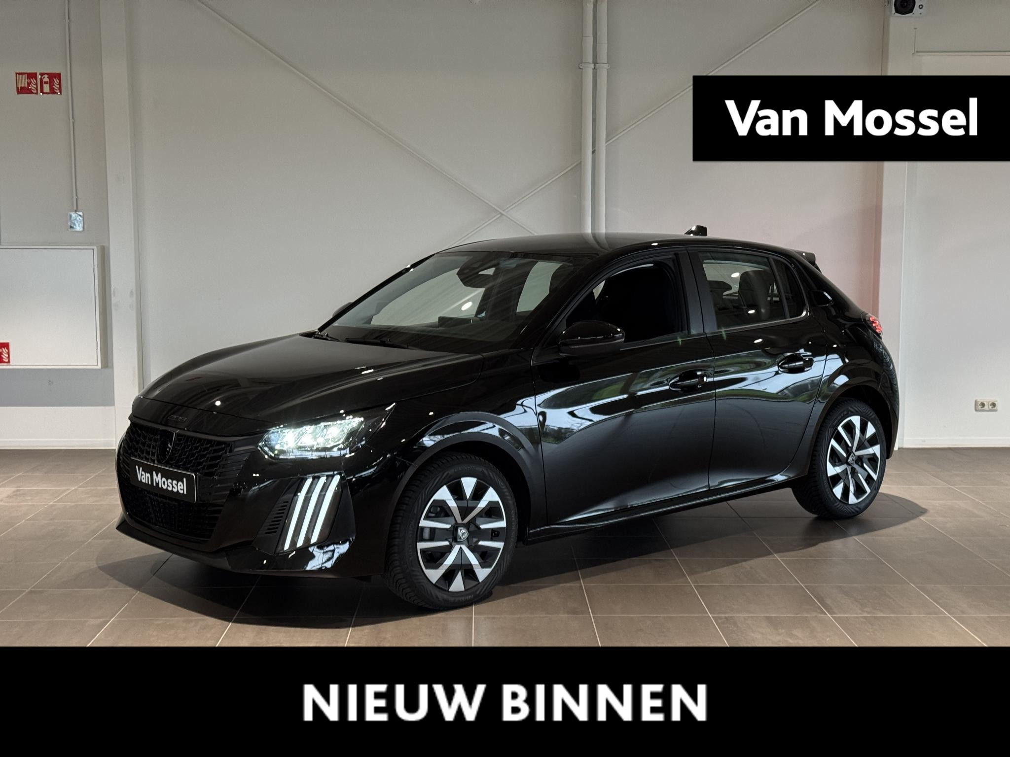 Peugeot 208 1.2 PureTech 75 Active | Nav | Apple carplay & Android Auto Airco | Sensoren achter | DIRECT RIJDEN!