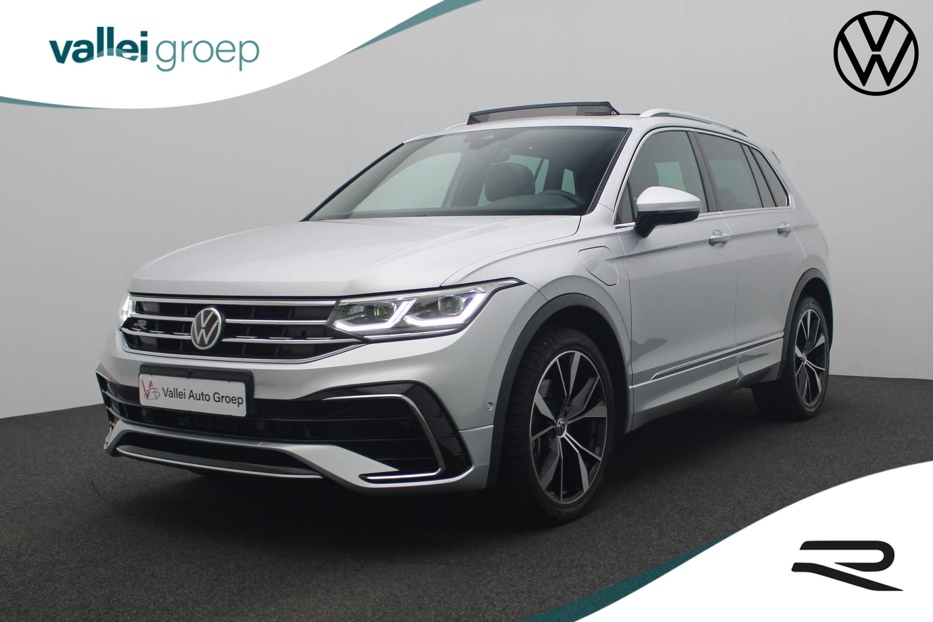 Volkswagen Tiguan 1.4 TSI 245PK DSG eHybrid R-Line Business+ | Pano | Leder | IQ Light | Geheugenstoelen | Adaptief onderstel | Navi Discover Pro | 360 Camera | Stoelverwarming | Keyless