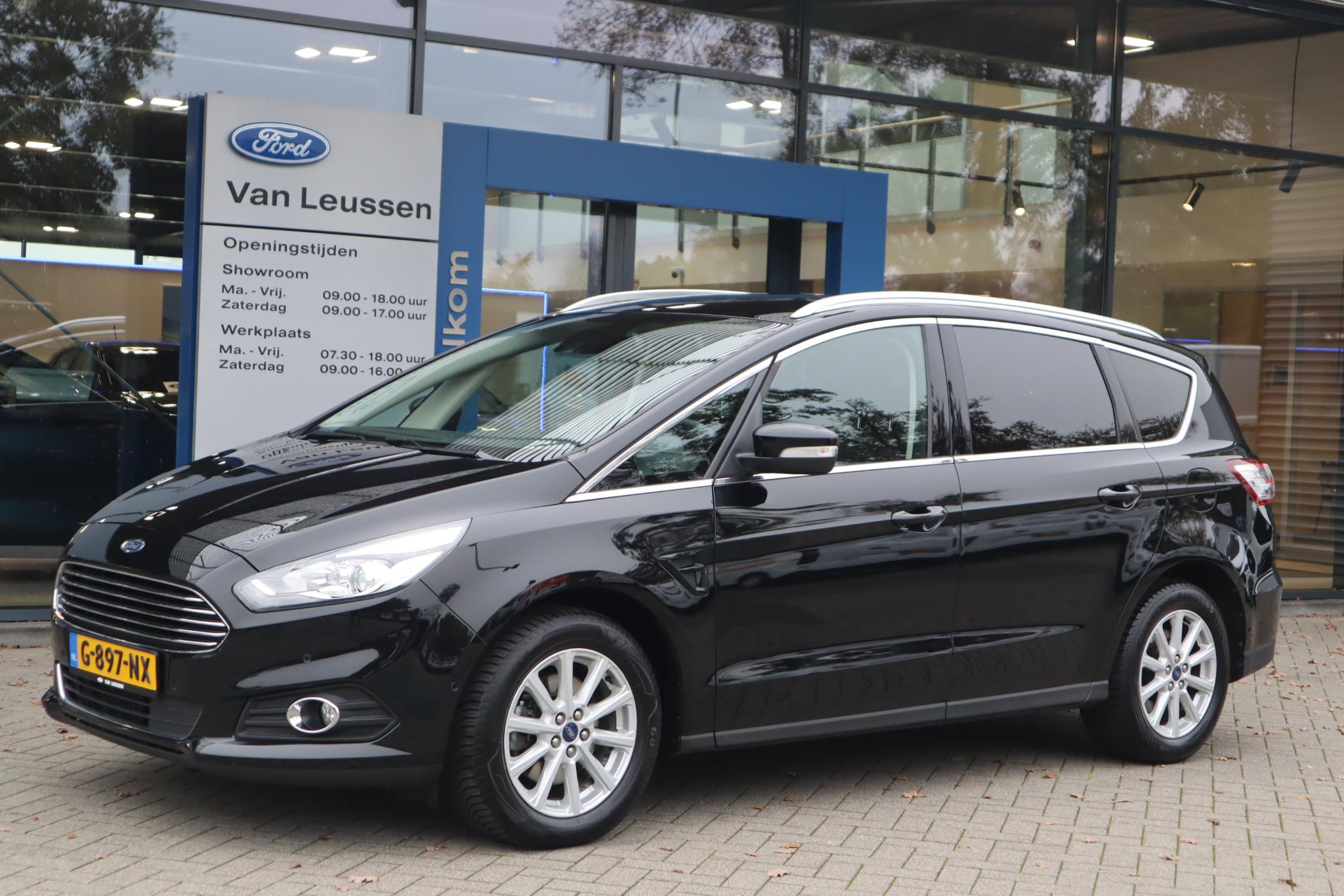 Ford S-Max 1.5 160PK TITANIUM 7-PERSOONS NAVI KEYLESS STOELVERW. SONY-AUDIO LED PARK-SENSOREN ALL-SEASON