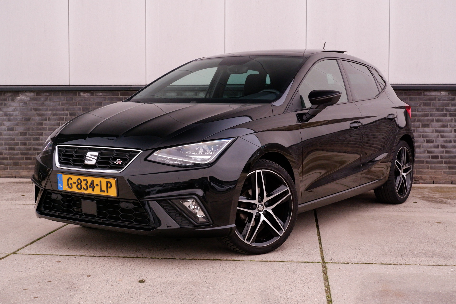 SEAT Ibiza 1.0 TSI FR Business Intense | Virtual Cockpit | Pano | Trekhaak | LED | Camera