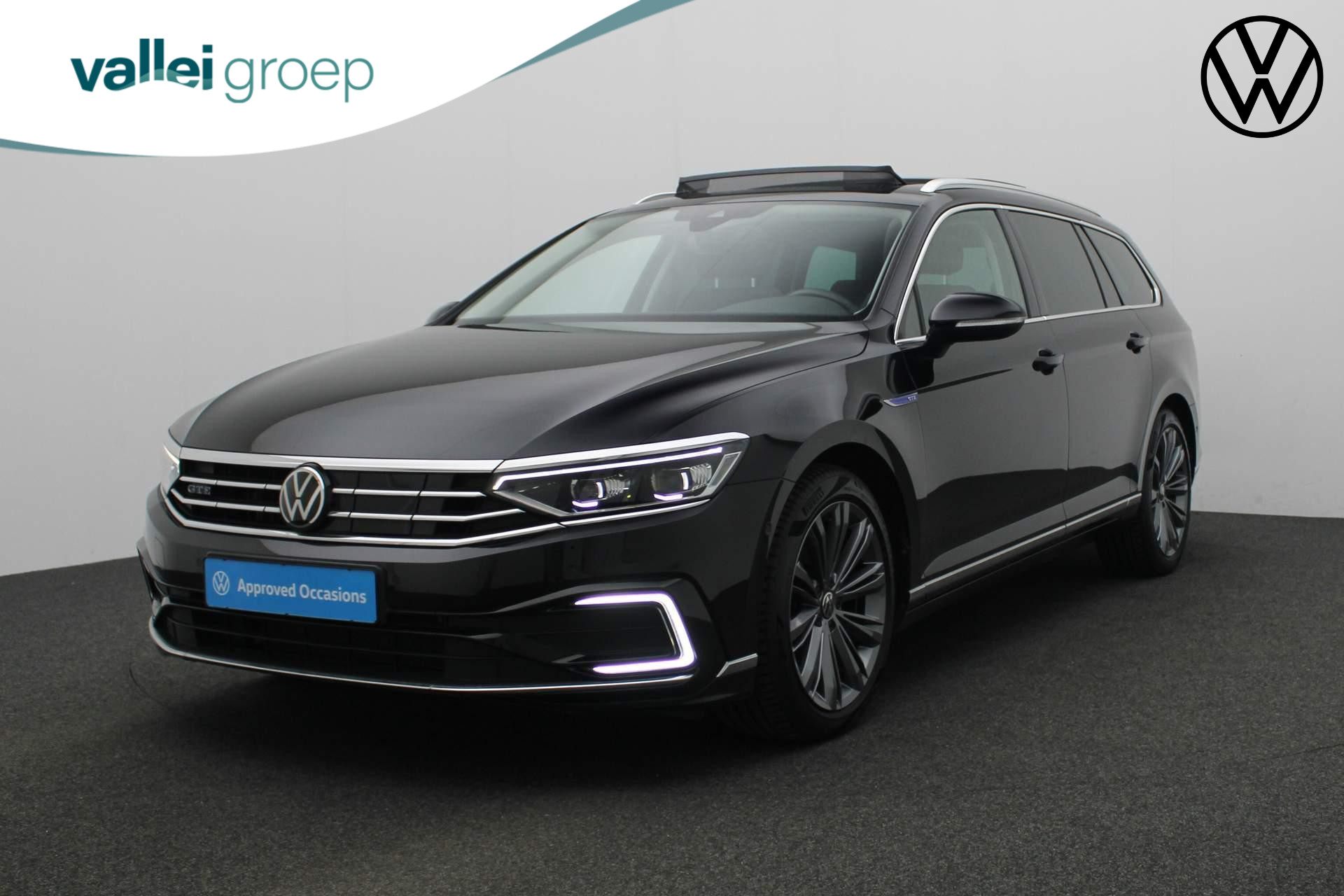 Volkswagen Passat Variant 1.4 TSI PHEV 218PK GTE Business | Pano | Camera | Keyless | ACC | Stoelverwarming | Dynaudio sound | 18 inch