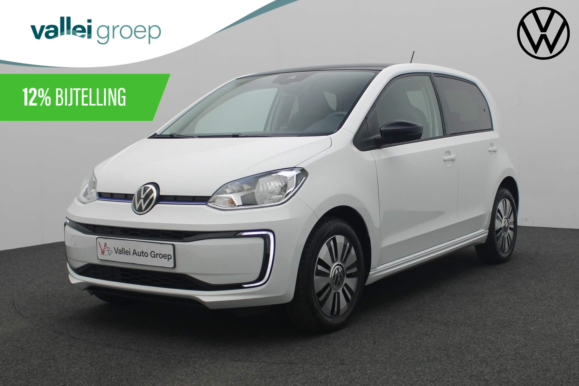 Volkswagen e-up! Style 83PK | 12% Bijtelling | Navi | Stoelverwarming | Verwarmbare voorruit | Clima | 15 inch | Getint glas