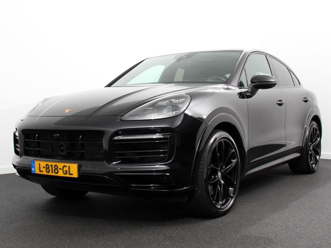 Porsche Cayenne Coupé 3.0 E-Hybrid Luchtvering | Leder | Panoramadak | Camera | Navigatie | Elektrisch bedienbare achterklep | extra winterset wielen orgineel