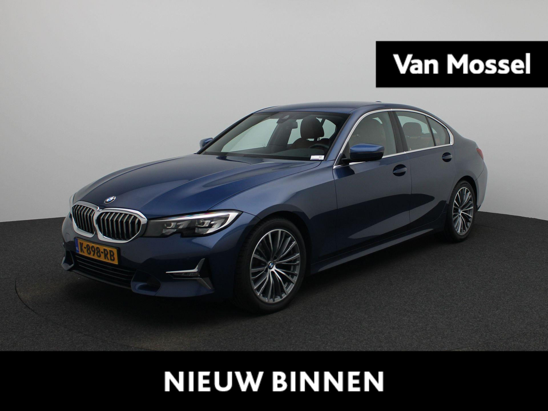 BMW 3 Serie 320i High Executive | Climate Control | Lederen Bekleding | Parkeersensoren | Lichtmetalen Velgen |