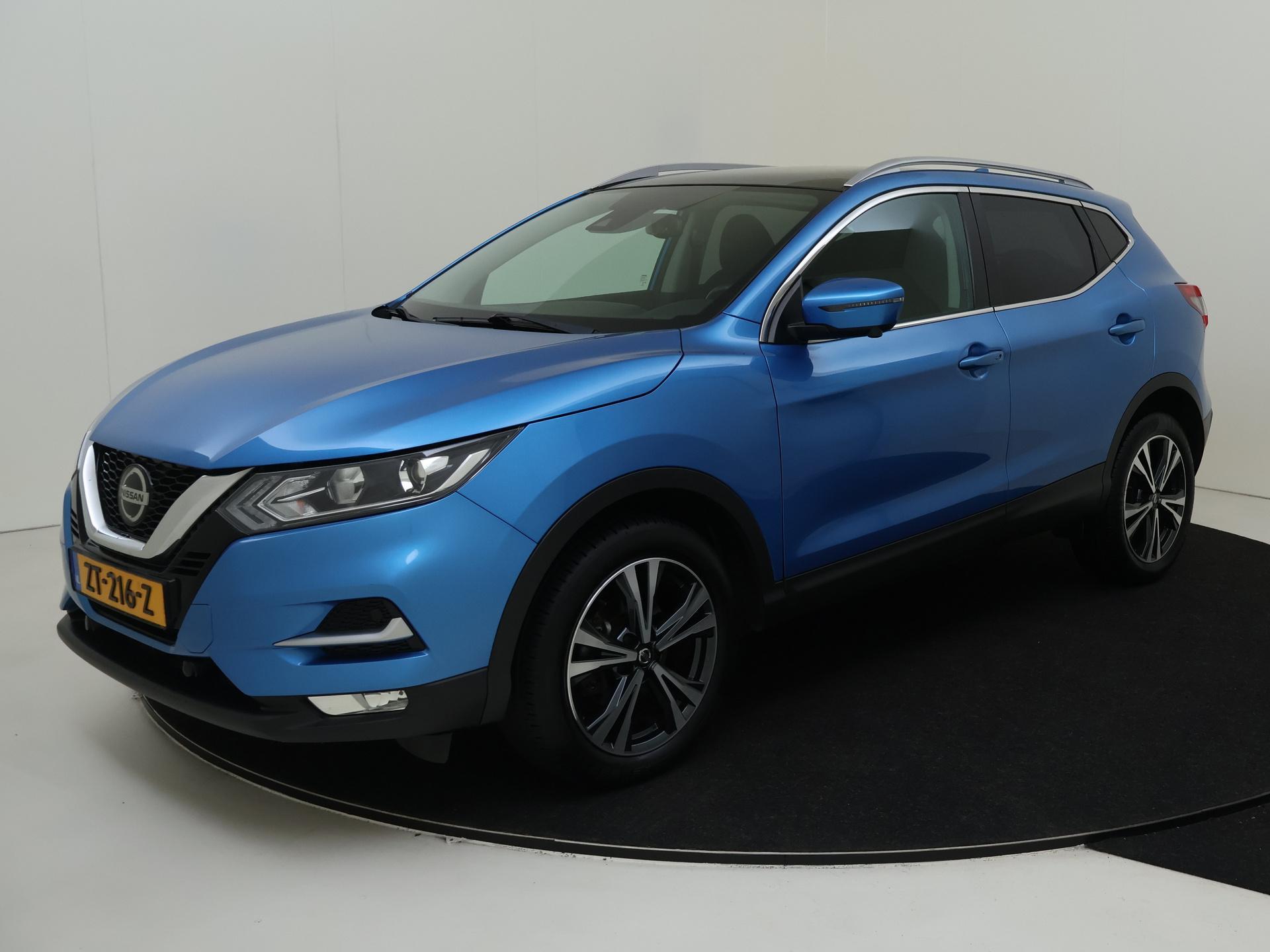 Nissan QASHQAI 1.3 DIG-T N-Connecta | Automaat | Trekhaak | Panorama-dak | Navigatie | Climate Control | Cruise Control | Keyless | LED | Lichtmetalen velgen 18"