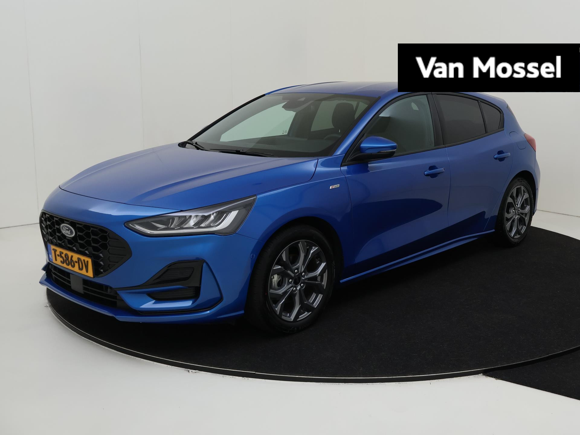 Ford Focus 1.0 EcoBoost Hybrid ST Line | Winterpack | Cruise control | Airco | SYNC 4 | Draadloos Apple Carplay/Android Auto | Full Led koplampen | Parkeersensoren voor + achter | Achteruitrijcamera |