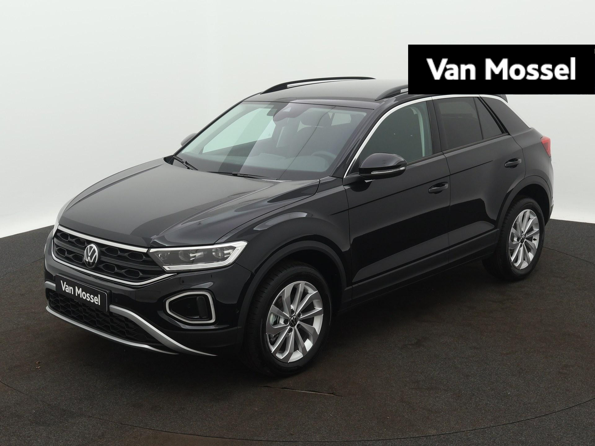 Volkswagen T-Roc 1.5 TSI Life Edition 150 PK Automaat | Dodehoek sensoren | Navigatie | Apple Carplay | Android Auto | Camera | Parkeersensoren | LED koplampen | Getinte ruiten | Keyless access | Climate control |