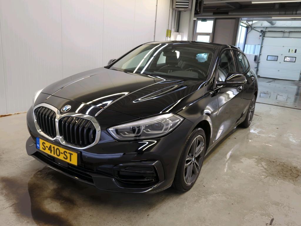 BMW 1 Serie 118i Introduction Edition Automaat Sportline Sportstoelen Groot Navigatie Led verlichting Parkeersensoren voor en achter et.