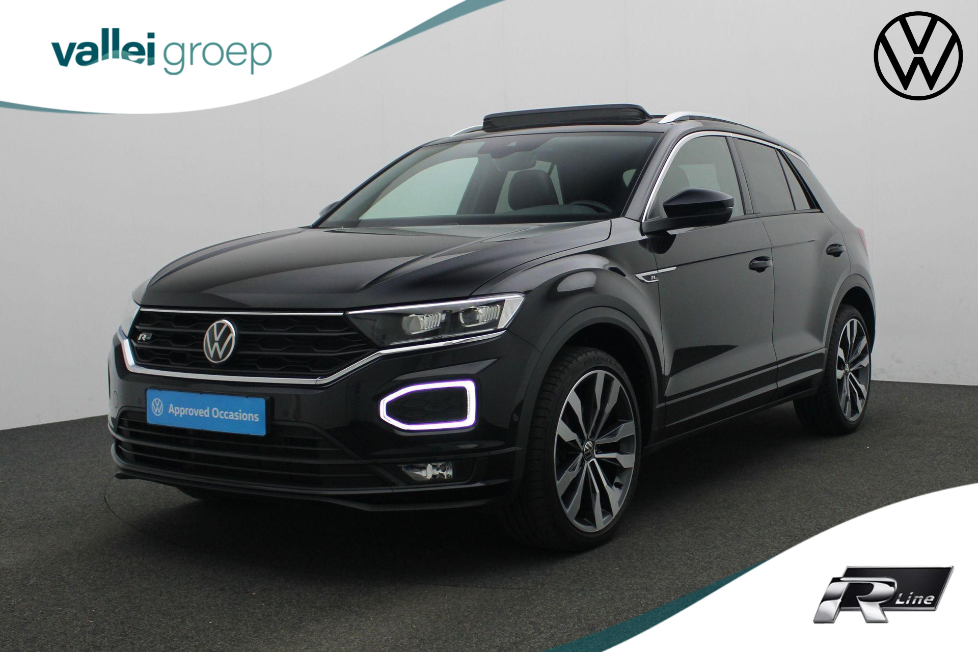 Volkswagen T-Roc 1.5 TSI 150 pk DSG Sport Business R / R-Line | Panoramadak | Trekhaak | Achteruitrijcamera | Navigatie | Stoelverwarming