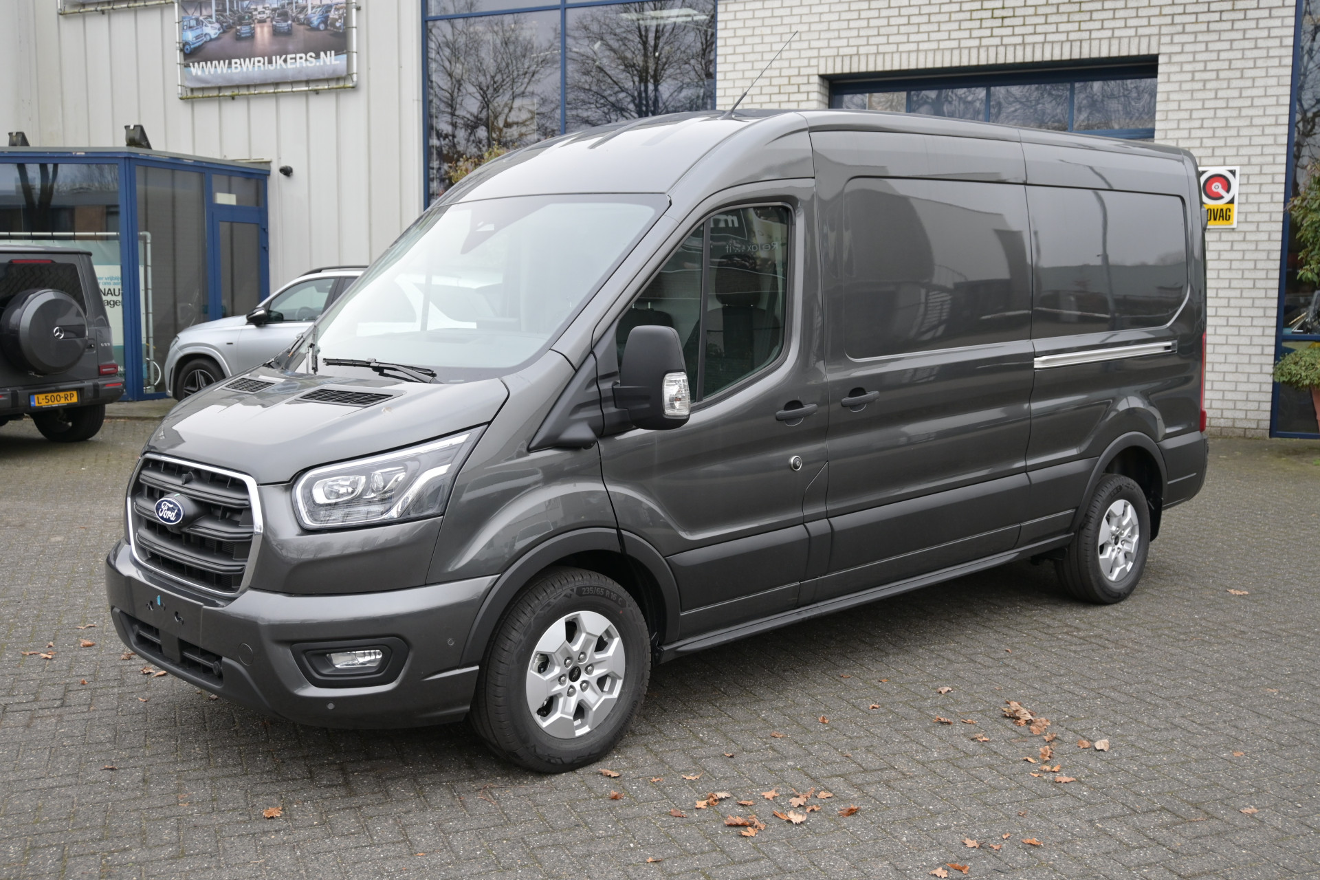 Ford Transit 350L L3H2 Limited 2.0 TDCI 165 pk Linker schuifdeur, 360 Graden camera, Adaptive cruise control, Xenon