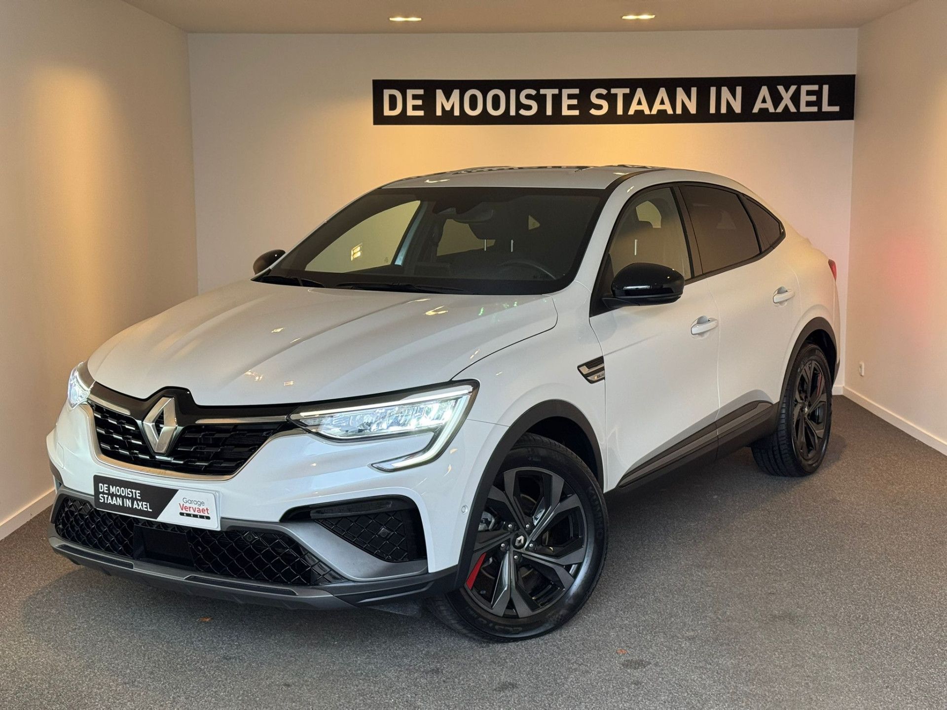 Renault Arkana 1.6 E-Tech Hybrid 145 R.S. Line