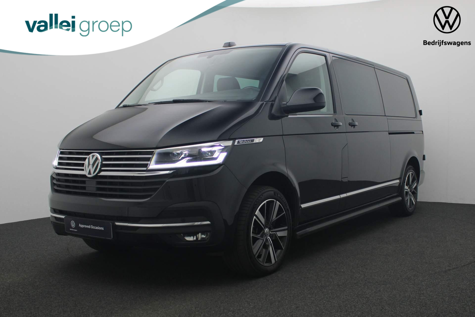 Volkswagen Transporter 2.0 TDI 204PK DSG L2H1 30 DC Bulli | Trekhaak | Leder | Elektr. schuifdeur links/rechts | Camera | Navi | Stoelverwarming | Verwarmbare voorruit